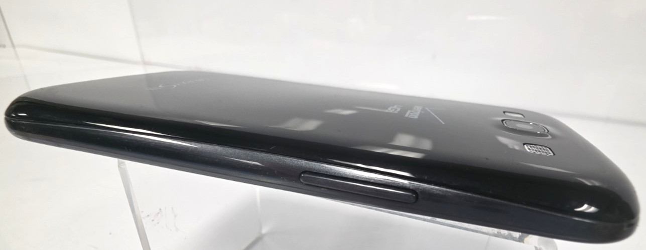 Samsung Galaxy S3| 16 GB | 1GB RAM| Black| 4.4.2| SCH-1535| Verizon