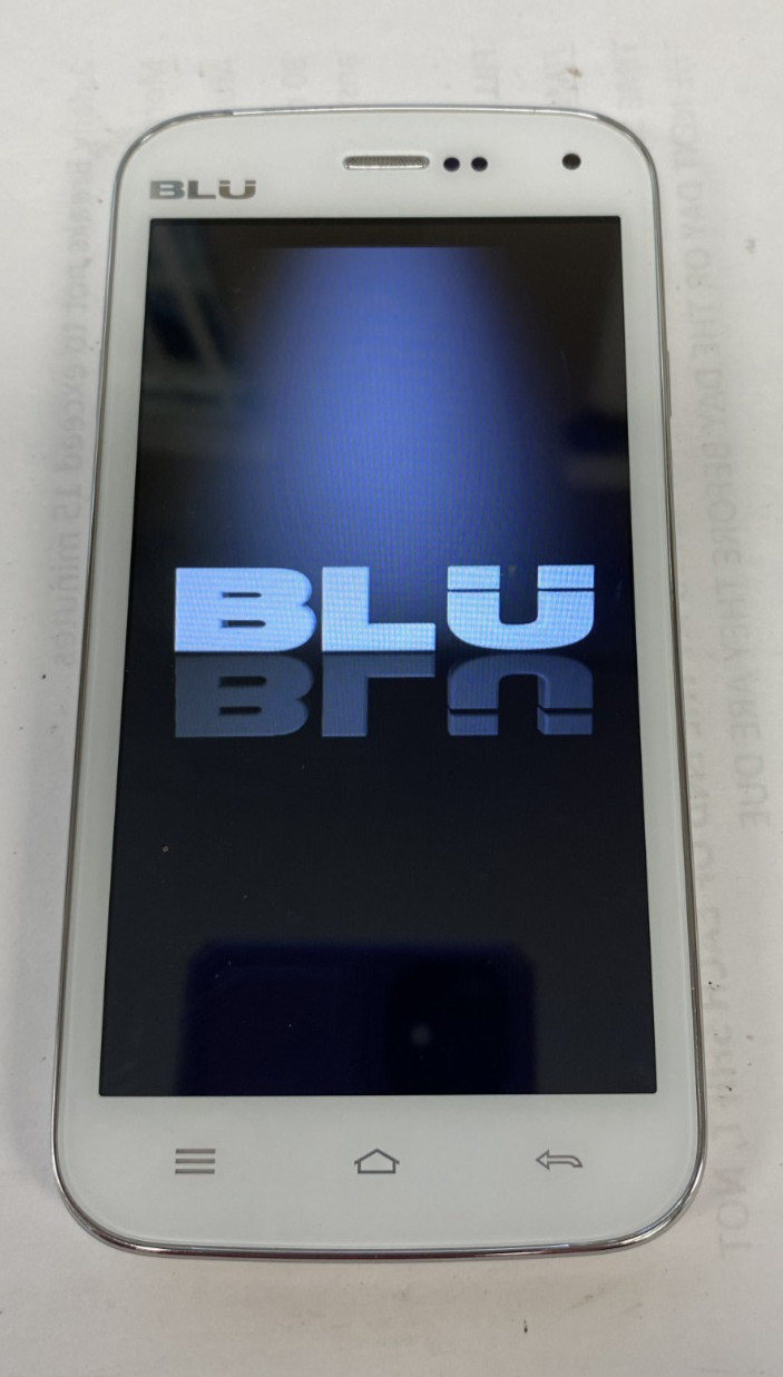 BLU Studio 5.0 E D530e, GSM Dual SIM, White 0107-09T