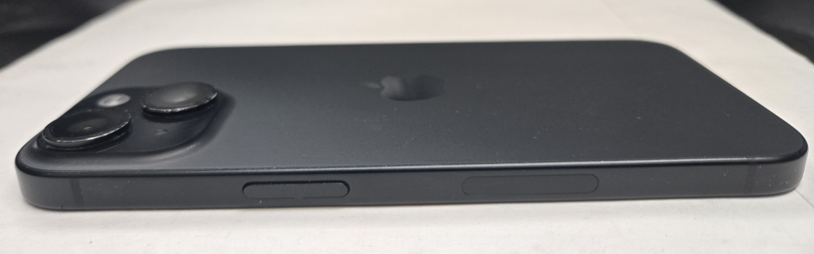 MINT Apple iPhone 15 – 128GB – Black (T-Mobile)