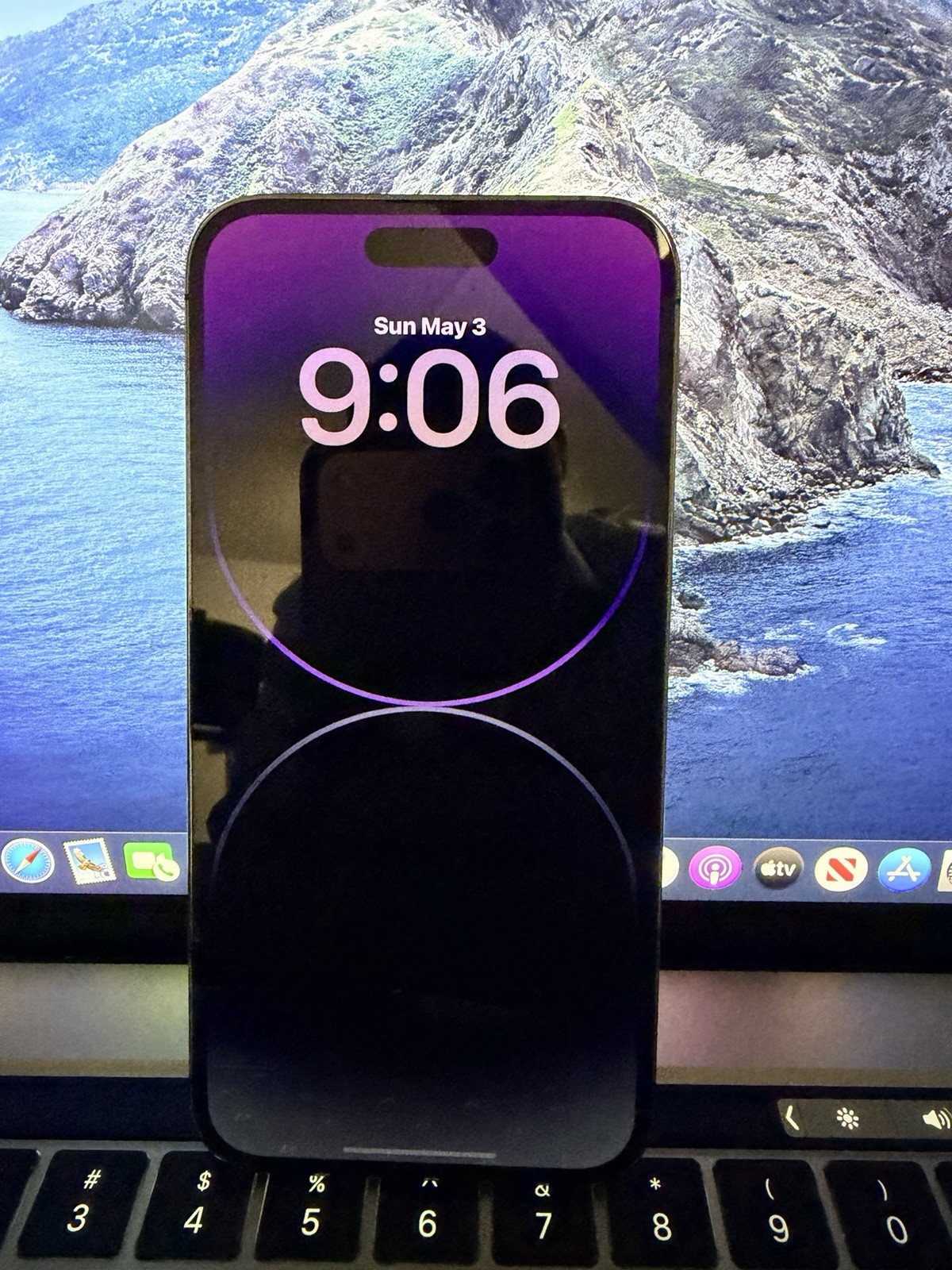 Apple iPhone 14 Pro max Purple Smartphone 48MP Camera Bluetooth Wi-Fi NFC iOS