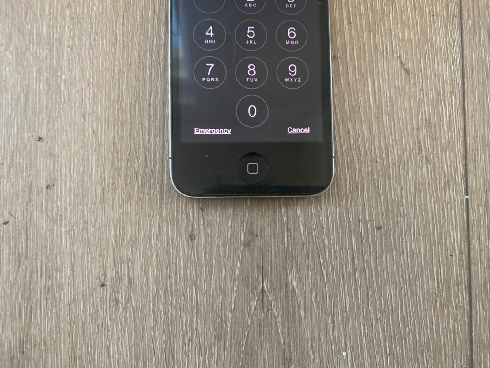 Apple iPhone 4 A1332 3.5″ screen power on Untested For Parts or Repair