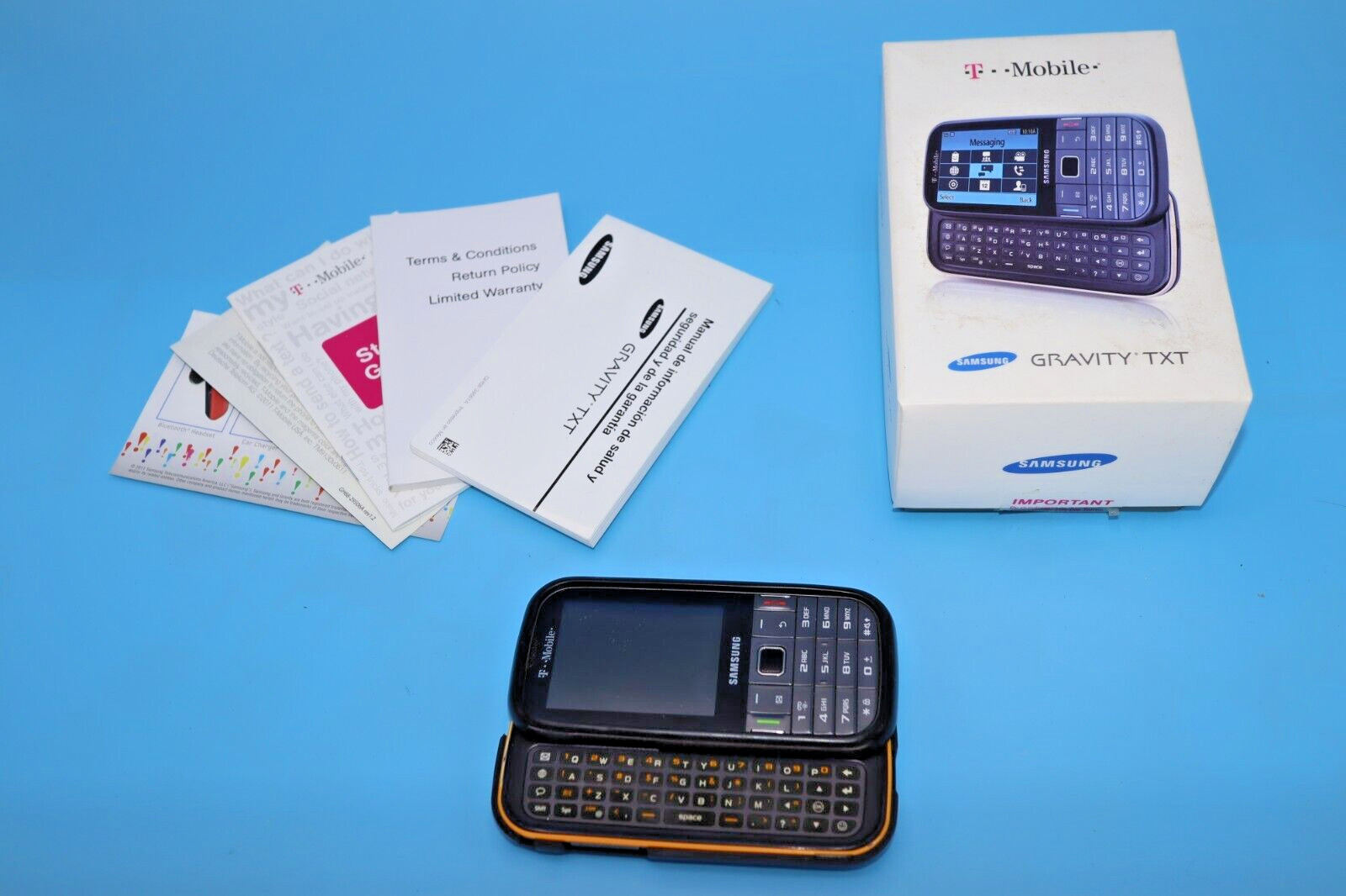 Samsung Gravity TXT SGH-T379 – Charcoal & Yellow Rare Phone + BOX & bumper &docs