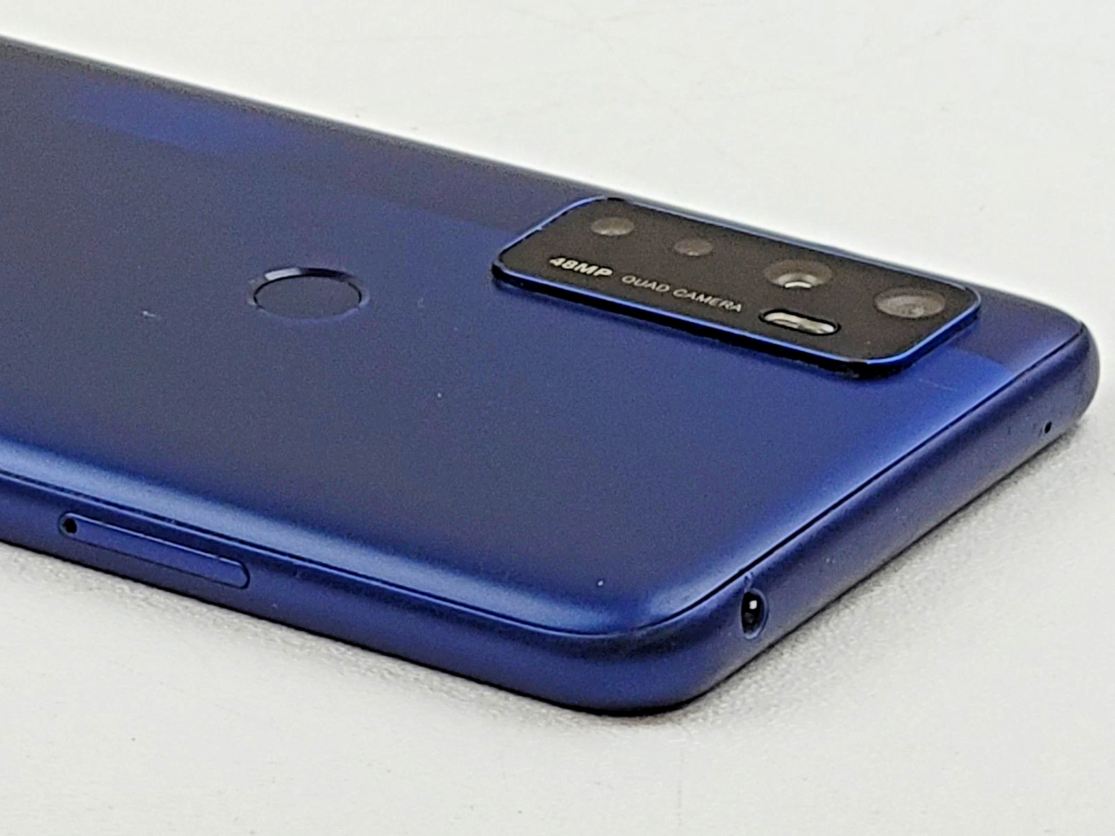 AT&T EA211001 Radiant Max 5G 6.8″ 64GB Storage 4GB RAM Electric Blue LTE Prepaid