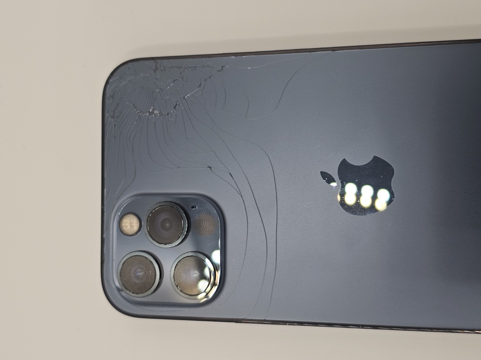 Apple iPhone 12 Pro – 128 GB – Blue (Unlocked), Cracked Back Screen, For Parts