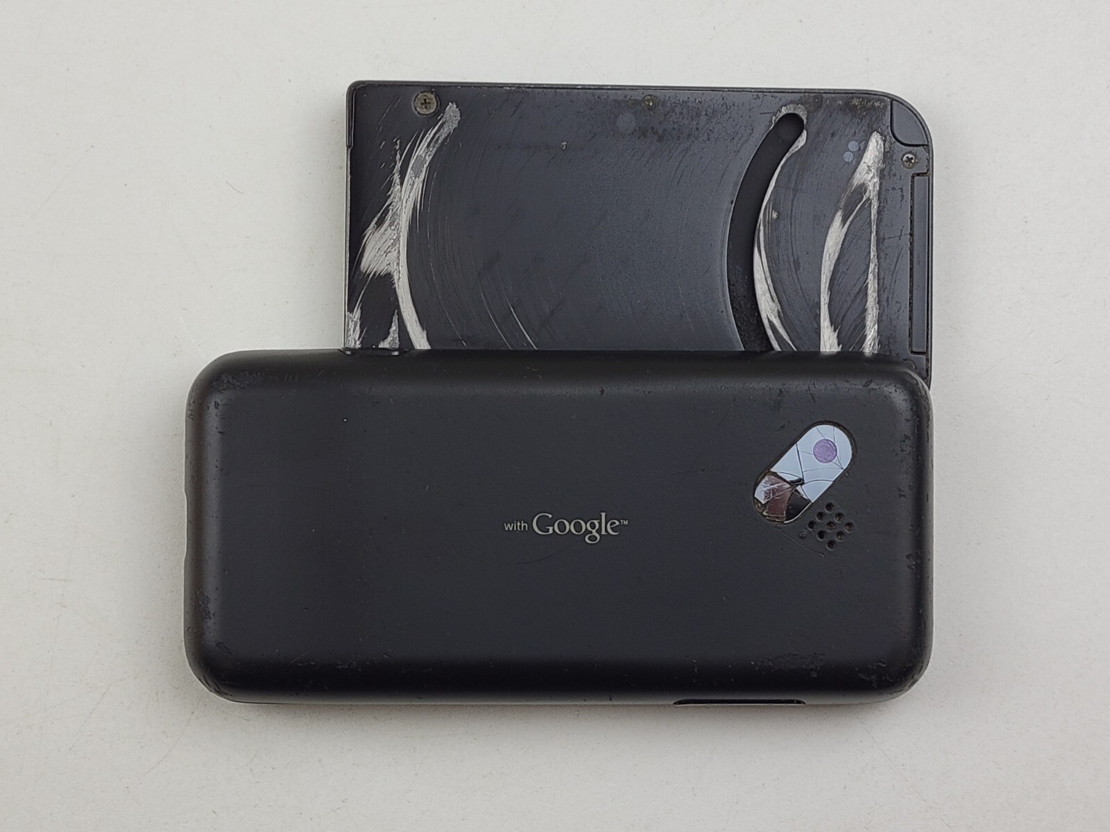 HTC Dream Google G1 (DREA100) 256MB – Black (T-Mobile) – SMALL ISSUE – J6346