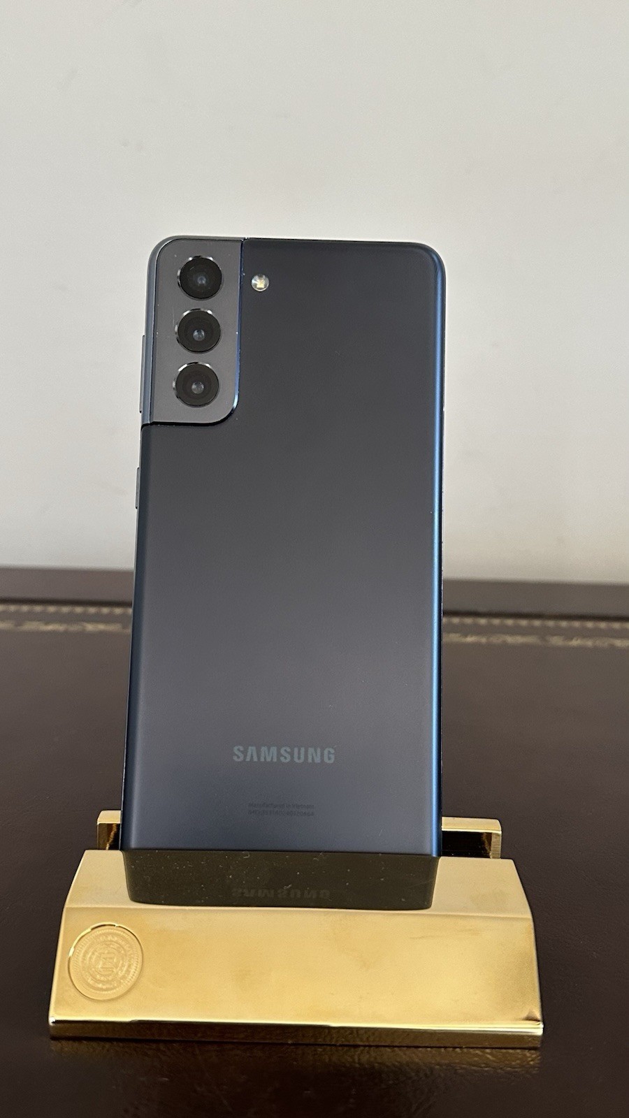 Samsung Galaxy S21 5G 128GB Phantom Gray SM-G991U/DS | Boost Mobile Locked