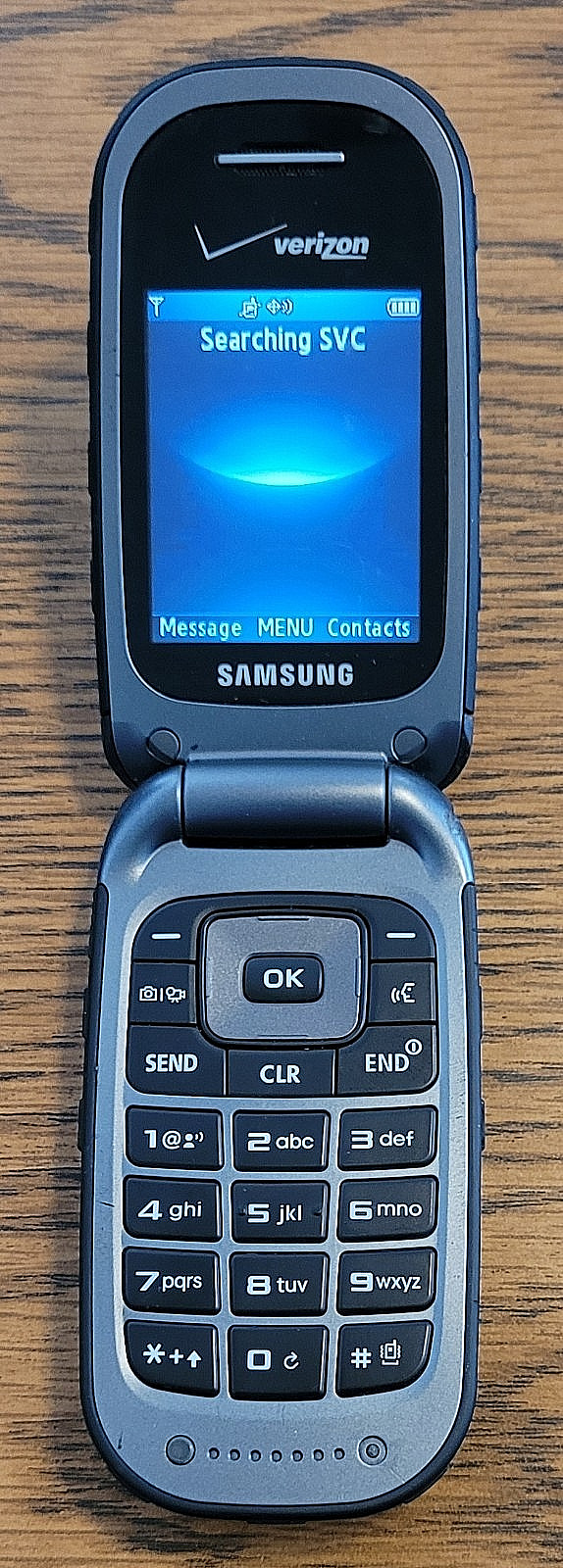 Samsung Convoy SCH-U640 – Gray and Black ( Verizon ) Cellular Flip Phone