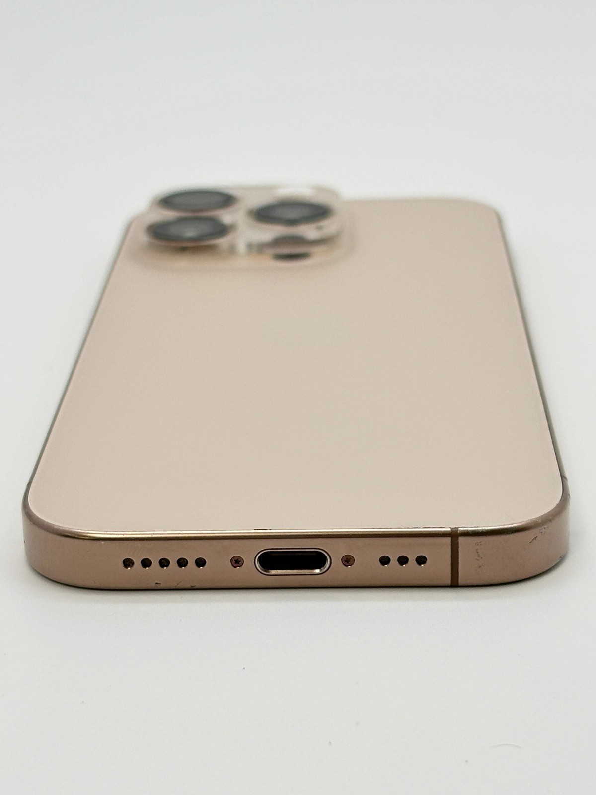 Unlocked Apple iPhone 16 Pro A3083 128GB BH93% Desert Titanium