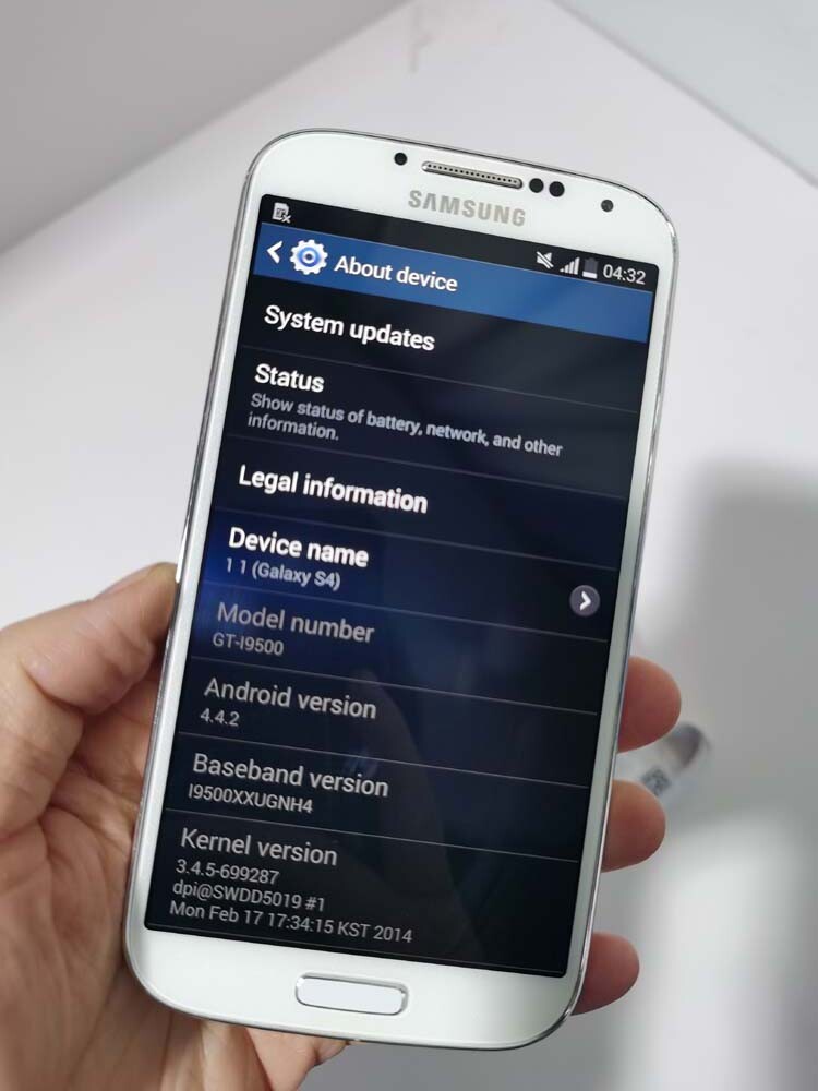 Boxed – Samsung Galaxy S4 GT-I9500 Unlocked 3G Android 32GB 13MP 5.0″ Smartphone