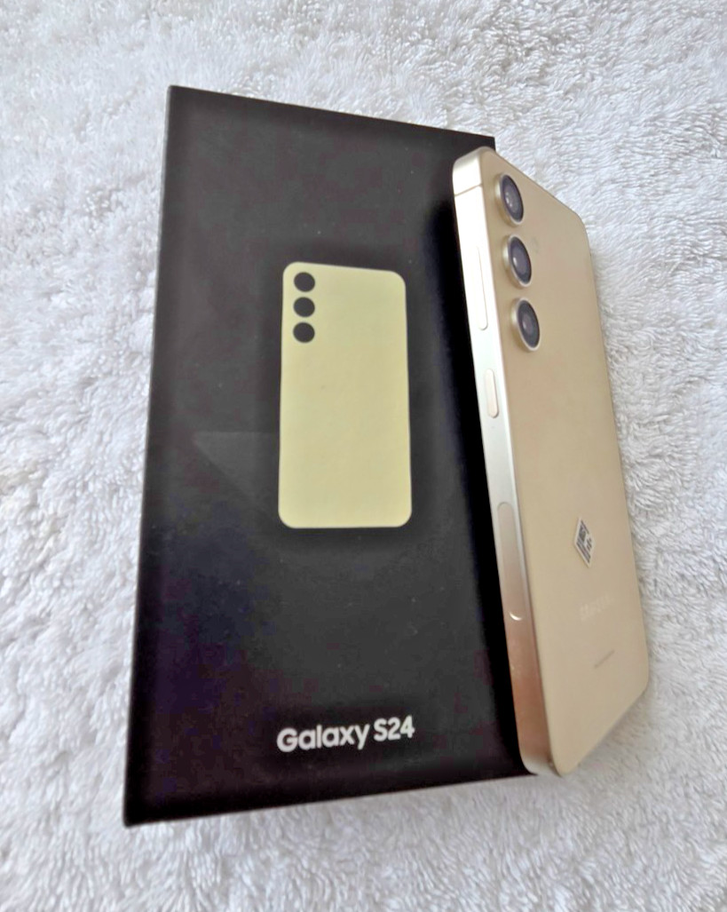Samsung Galaxy S24 256GB Unlocked Yellow – Owner Sale – Very Good