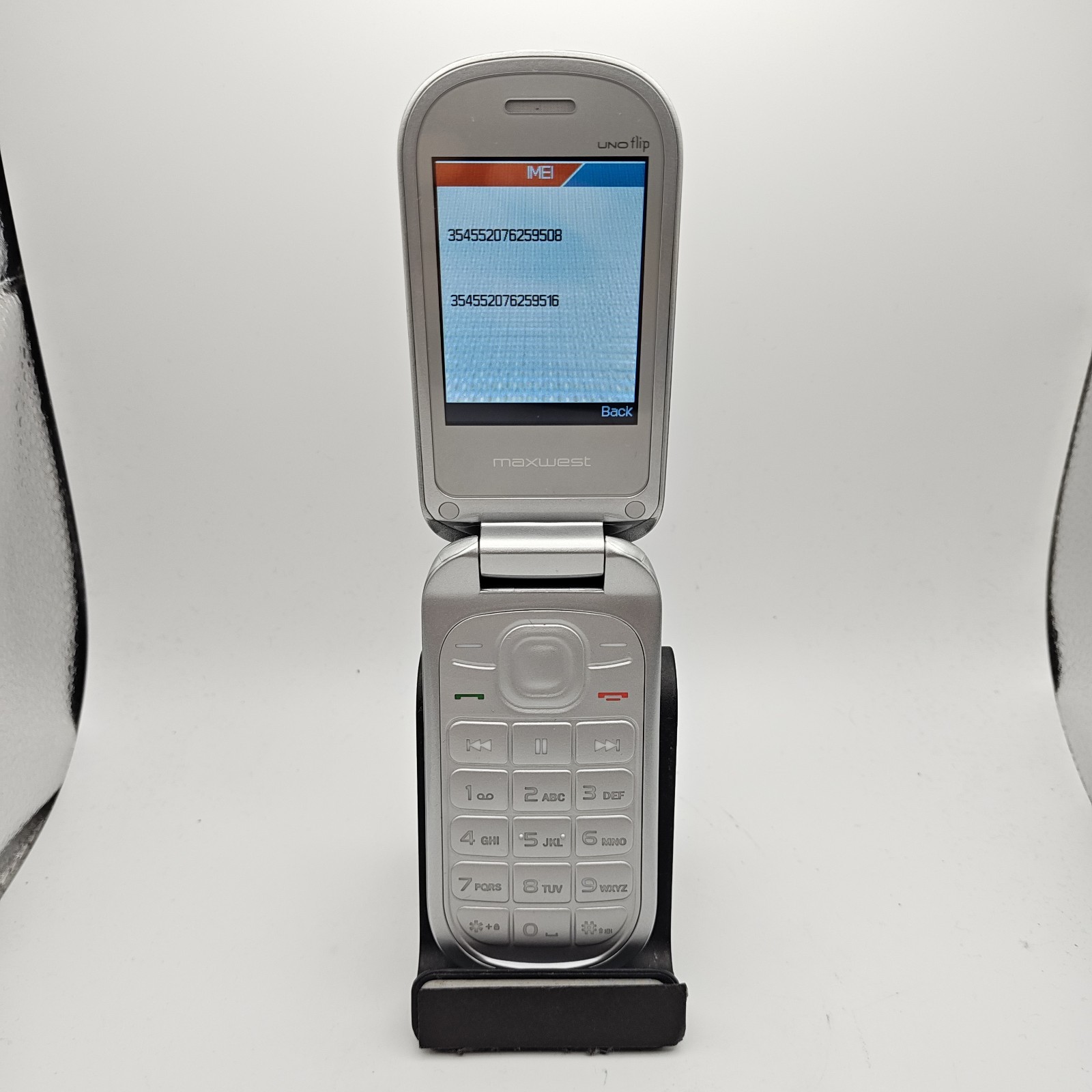 Maxwest Uno Flip Dual-SIM Cellular Phone (2G Unlocked) – Silver #3626