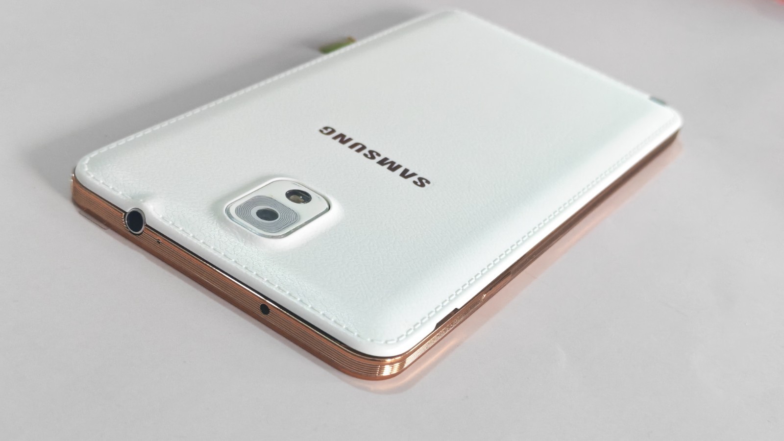 Samsung Galaxy Note 3 16/32/64 GB Unlocked Random Storage Capacity Random Color