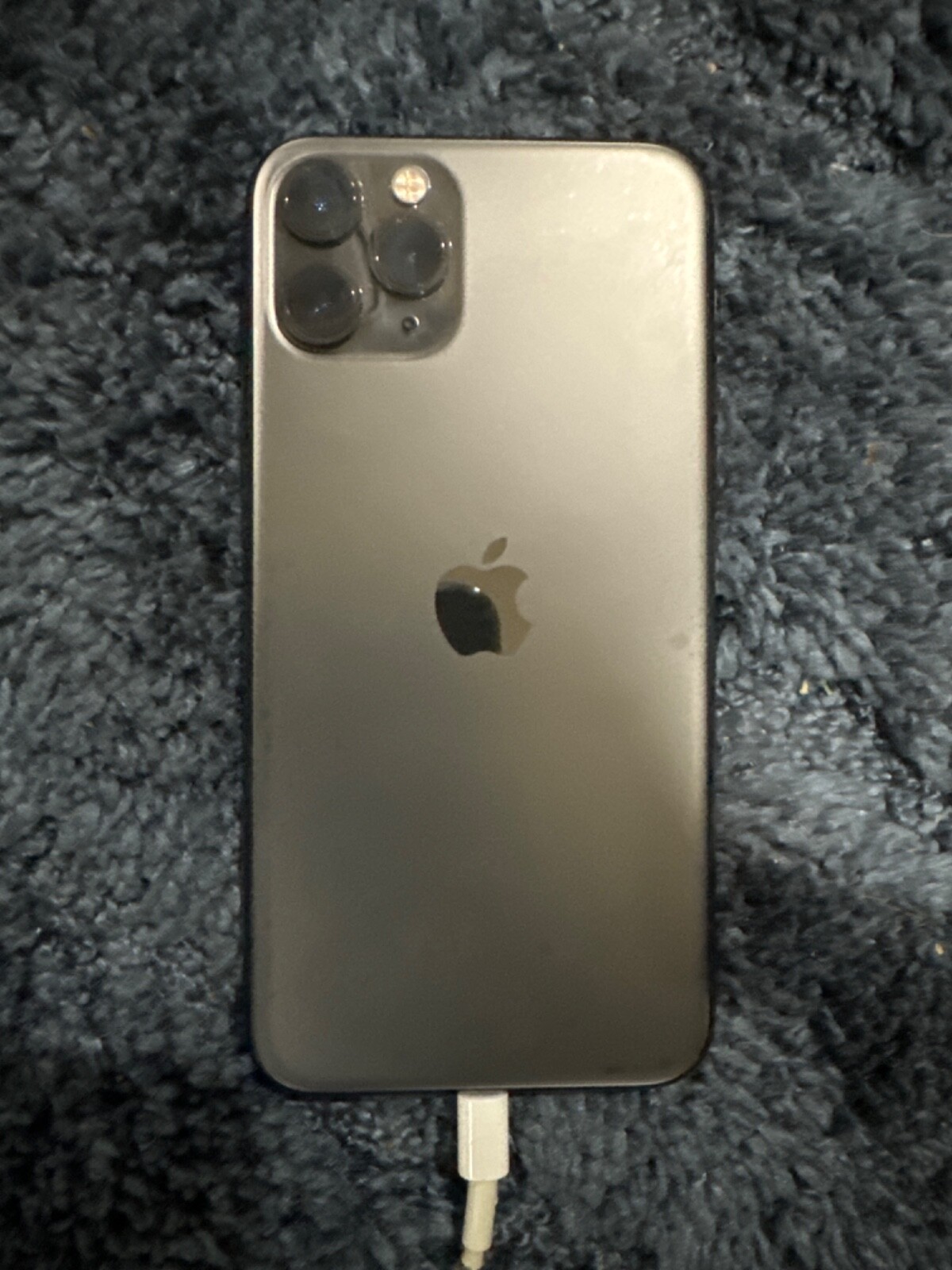 Apple iPhone 11 Pro – 64GB – Space Gray (T-Mobile) A2160 (CDMA + GSM)
