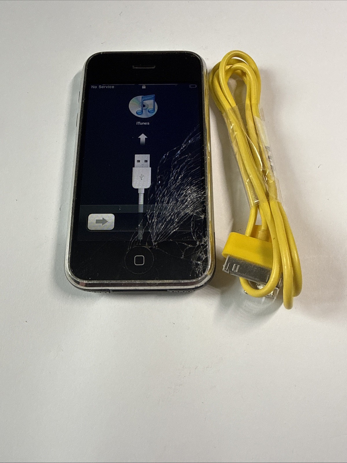 Apple iPhone 1st Generation – 8GB – Black – A1203 (GSM)