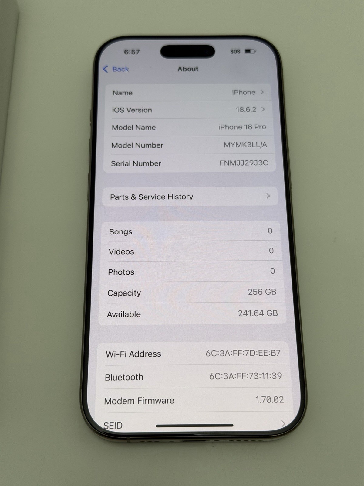Apple iPhone 16 Pro – 256 GB – Natural Titanium (Unlocked) – EUC