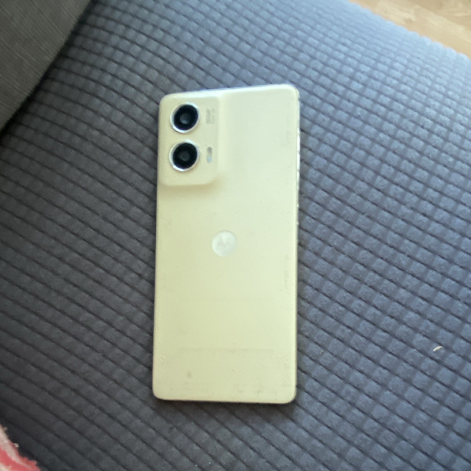 Motorola Beige Bar Smartphone Dual Rear Cameras Black Front Light Beige Back