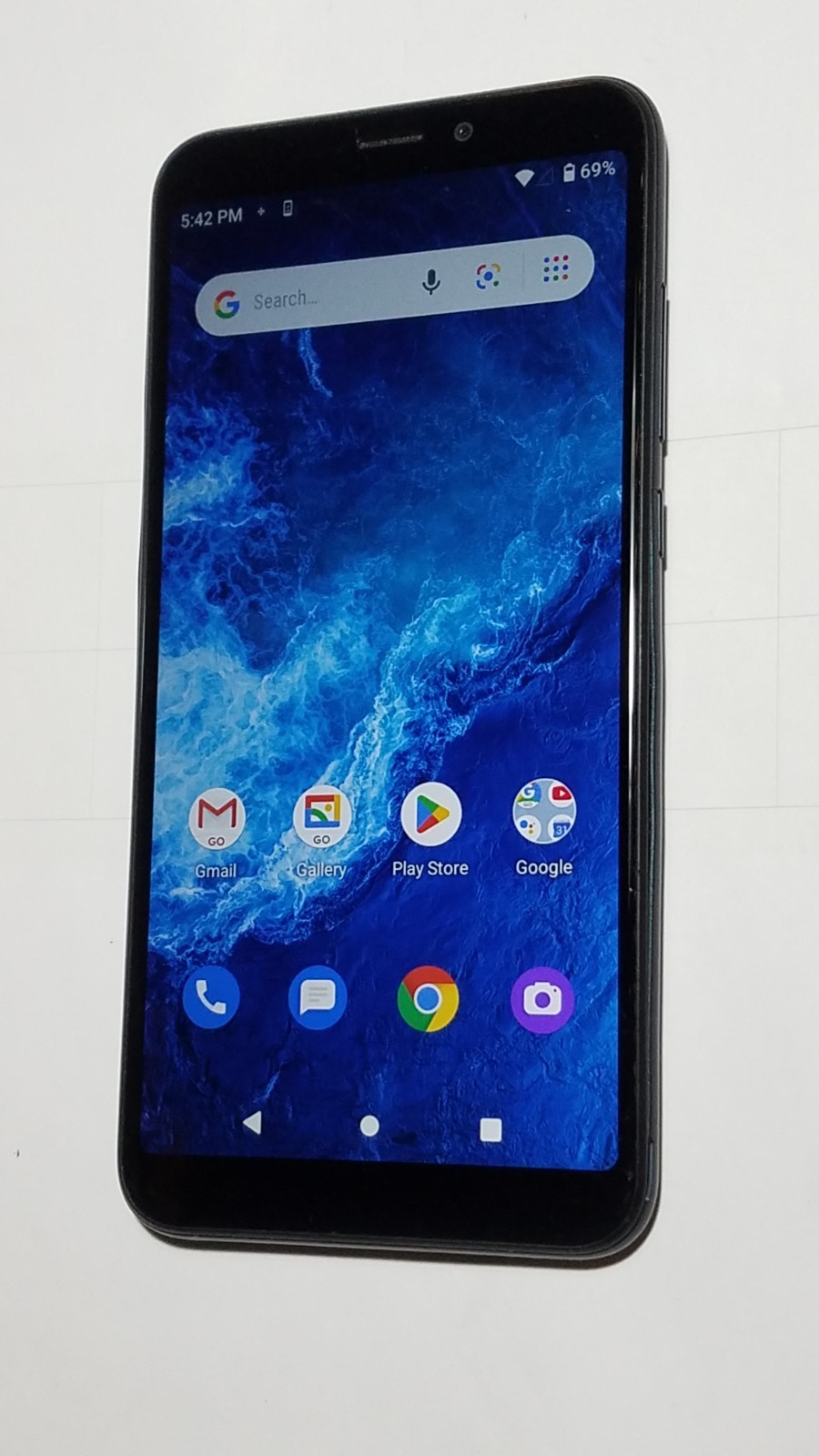 Tinno ICON 2 U325AC Android Cricket Wireless Prepaid Smartphone Cell Phone