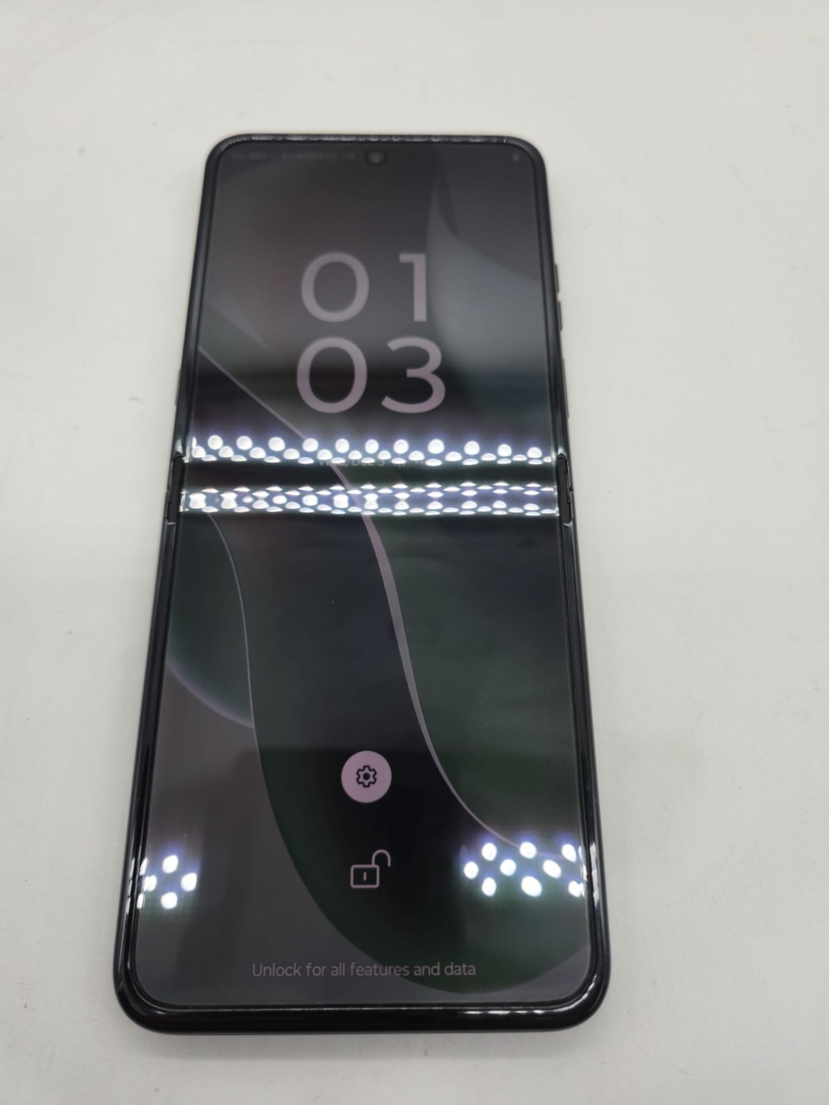 Motorola Razr Ultra 2025 XT2551-2 512GB Factory Network Pantone Scarab