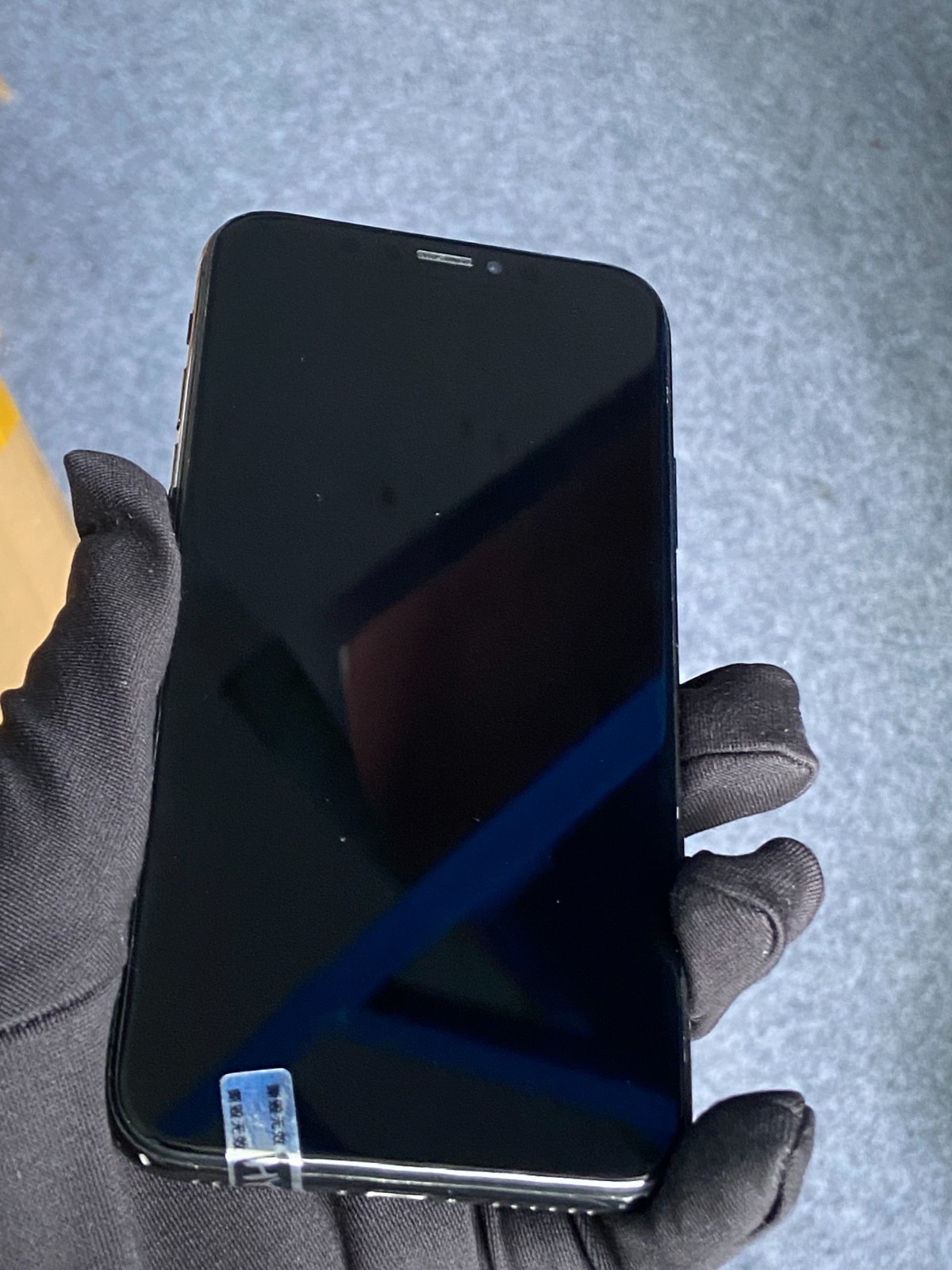 90% N ew Apple iPhone X – 64G/256G – Factory Unlocked Random color – Good Tested