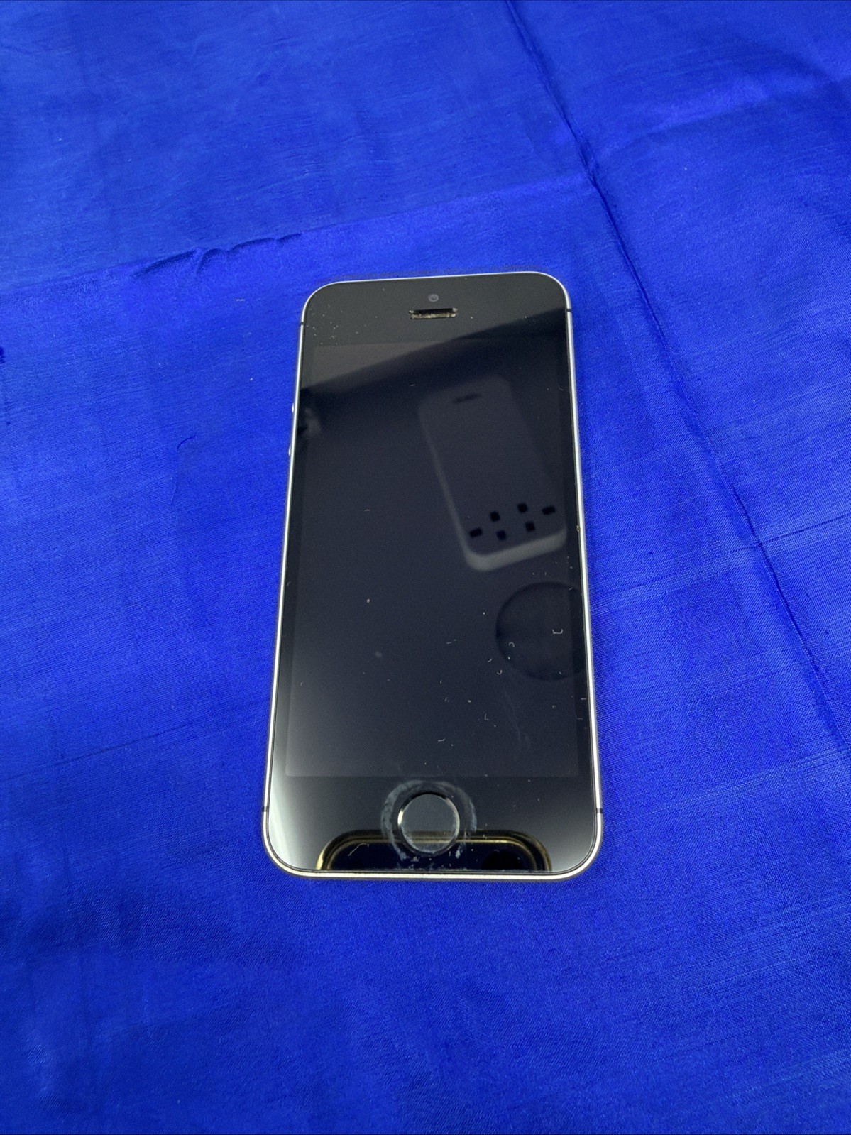 Apple iPhone SE 32GB A1662 Space Gray LTE Cellular AT&T MP7T2LL/A IOS 12.3.1