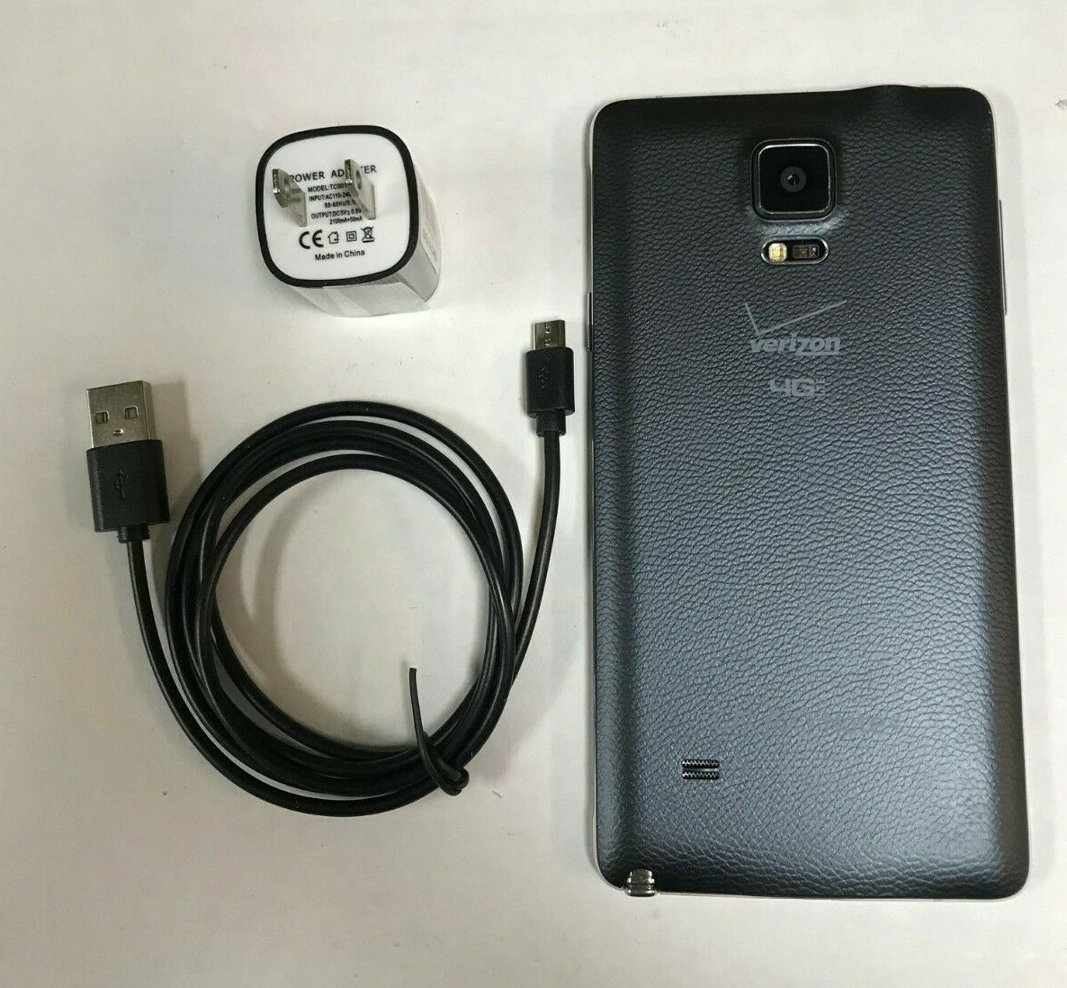 Samsung Galaxy Note 4 SM-N910V 32GB Verizon Unlocked Smartphone Black VERY GOOD
