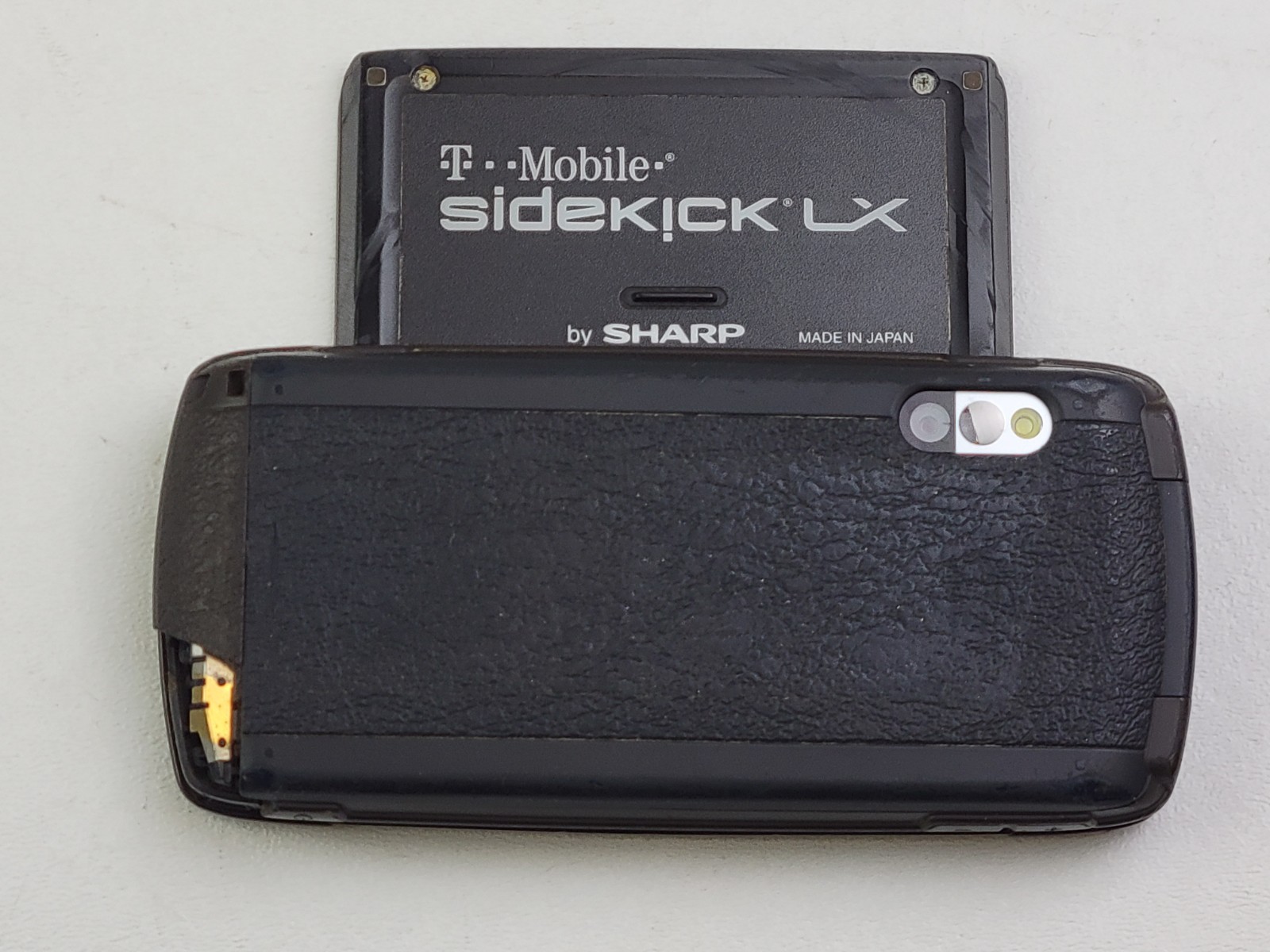 Sharp Sidekick LX (PV250) 64MB (T-Mobile) Swivel Phone – POOR CONDITION – H5279