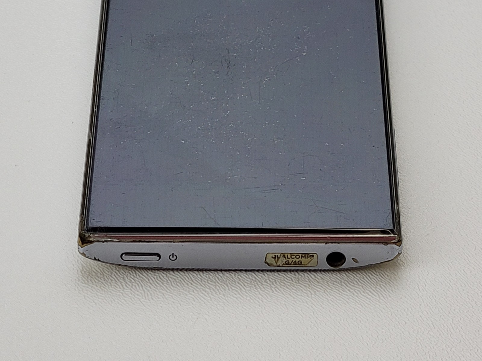 Sharp Aquos Crystal (306SH) 4GB – Silver (Boost Mobile) Smartphone – H8156