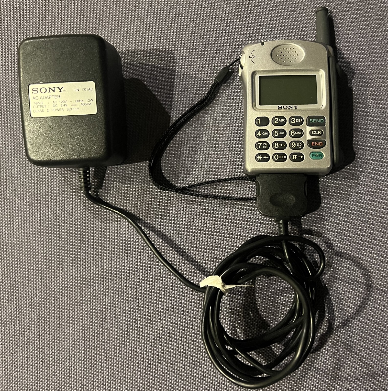 COLLECTIBLE Sony CM-Z200 D-Wave Zuma 1997 Cell Phone CDMA 800 BUNDLE – WORKING