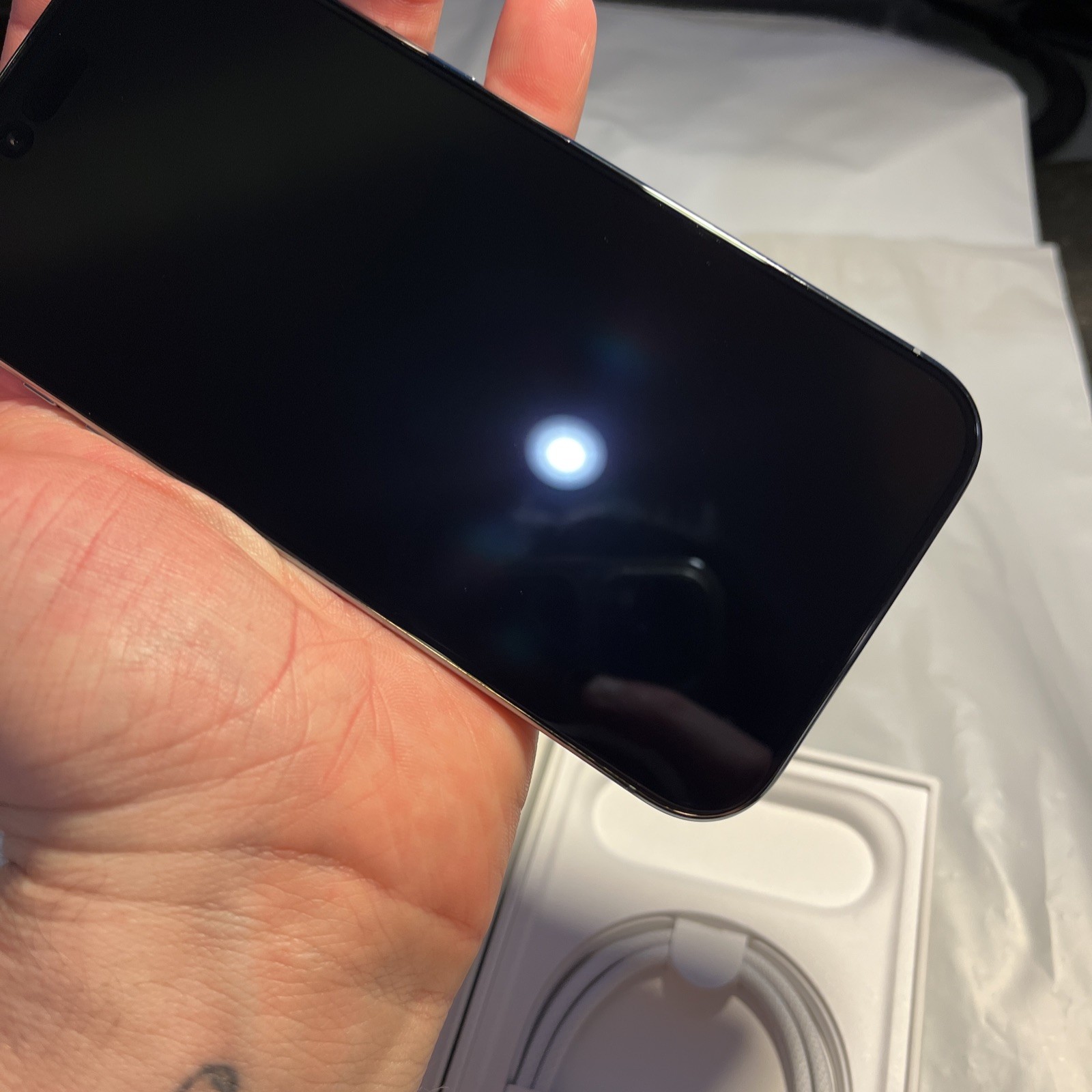 Apple iPhone 17 Air – 256GB (CRICKET ONLY) In Box – Amazing Condition (#634)