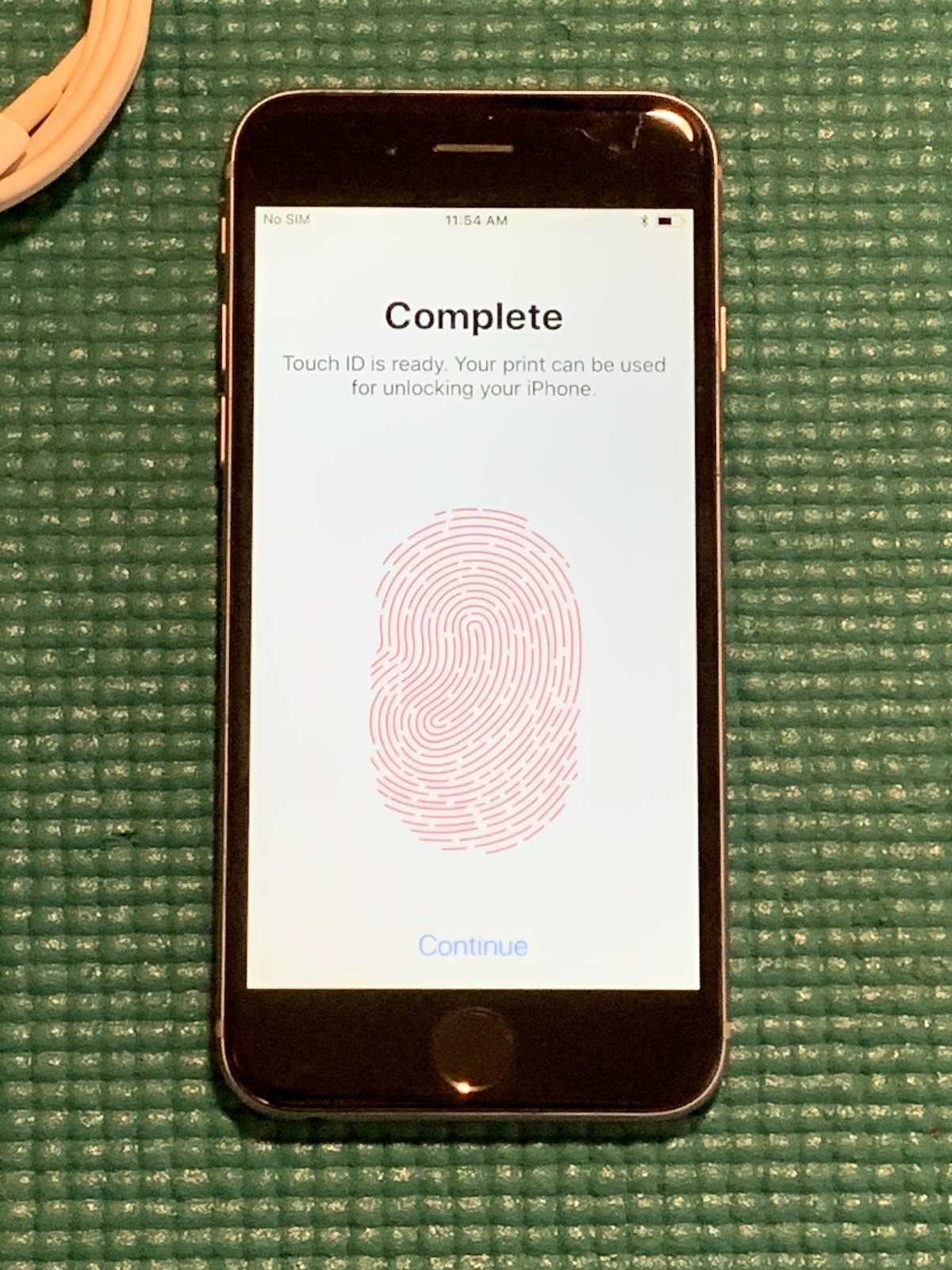 Apple iPhone 6 – 16GB Space Gray Unlocked A1549
