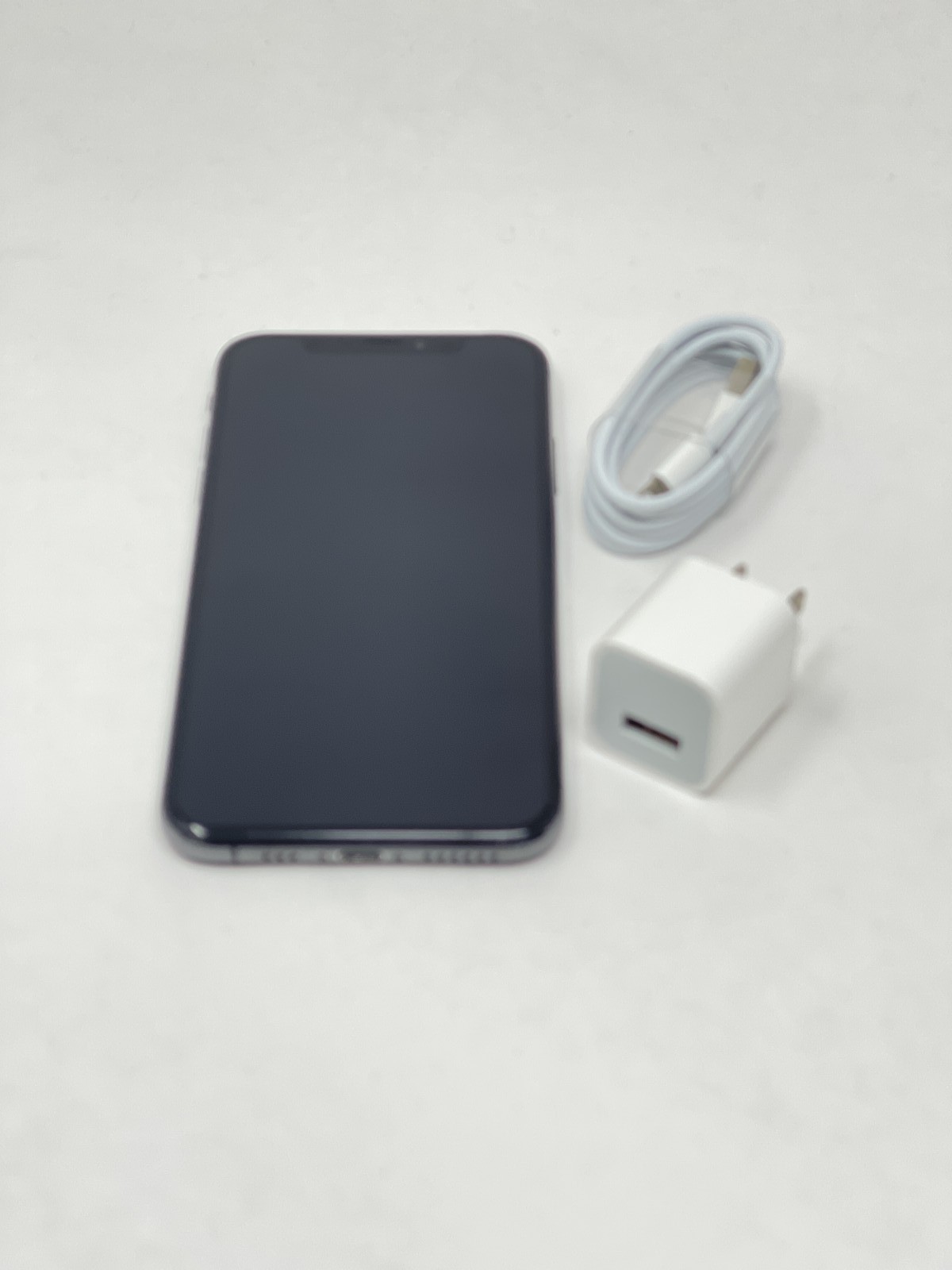 Apple iPhone Xs 64GB Unlocked A1920 Space Gray MT942LLA Poor Used