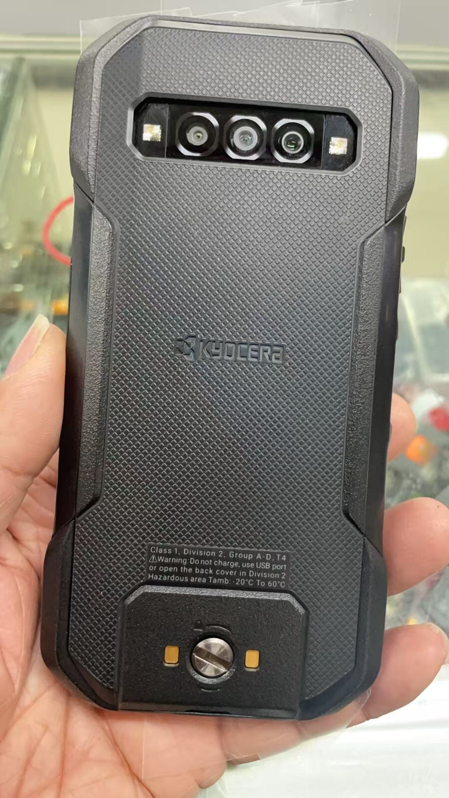 GOOD KYOCERA DuraForce PRO 3 E7200  Verizon GSM 128GB Black 5G Smartphone
