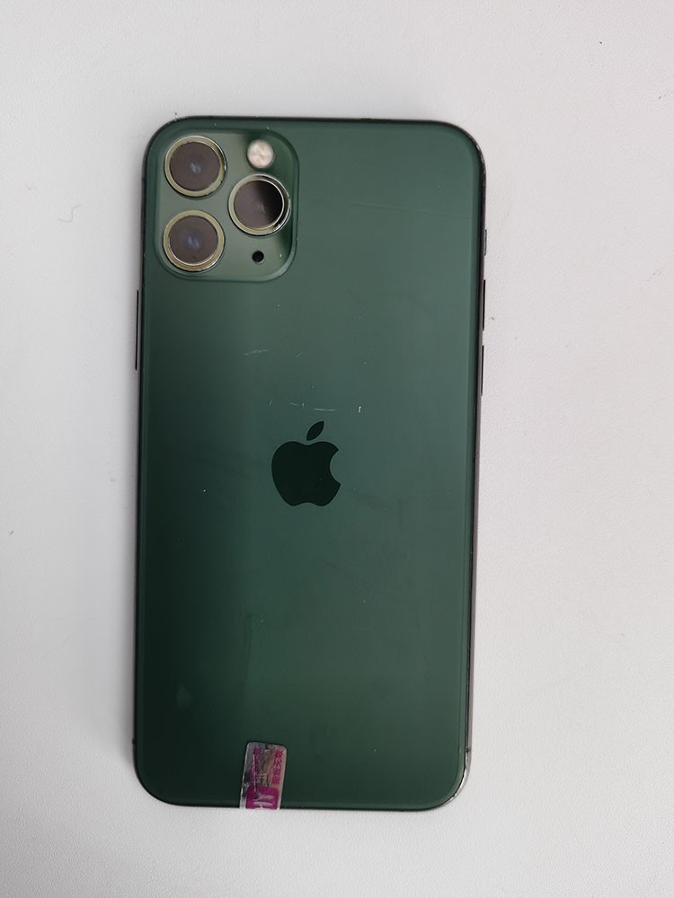 BOXED – Apple iPhone 11 Pro Unlocked 64GB / 256GB All colors good Smartphone