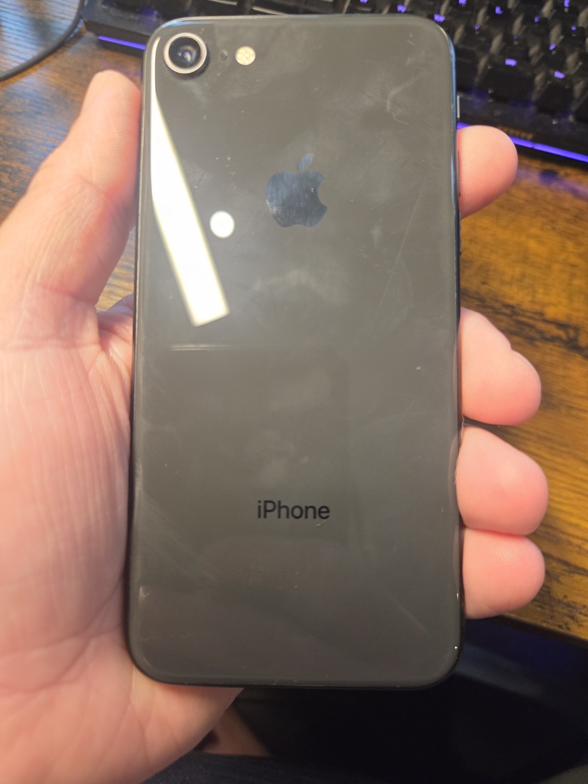 Apple iPhone 8 64GB (Unlocked) A1863 Black – Small Surface Scratches