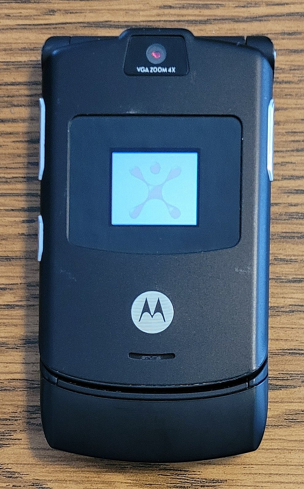 Motorola RAZR V3 – Black ( Cingular / Unlocked ) GSM Flip Phone – Great Shape