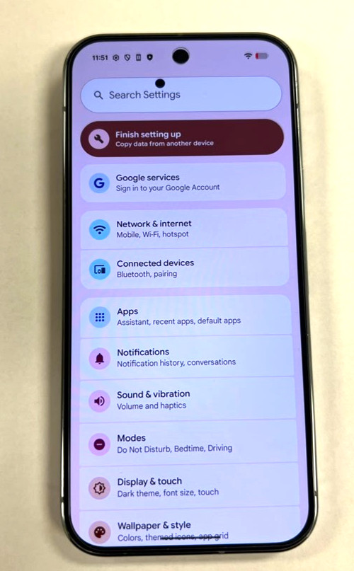 Google Pixel 9 Pro – 256GB Hazel – Unlocked – LCD Spot