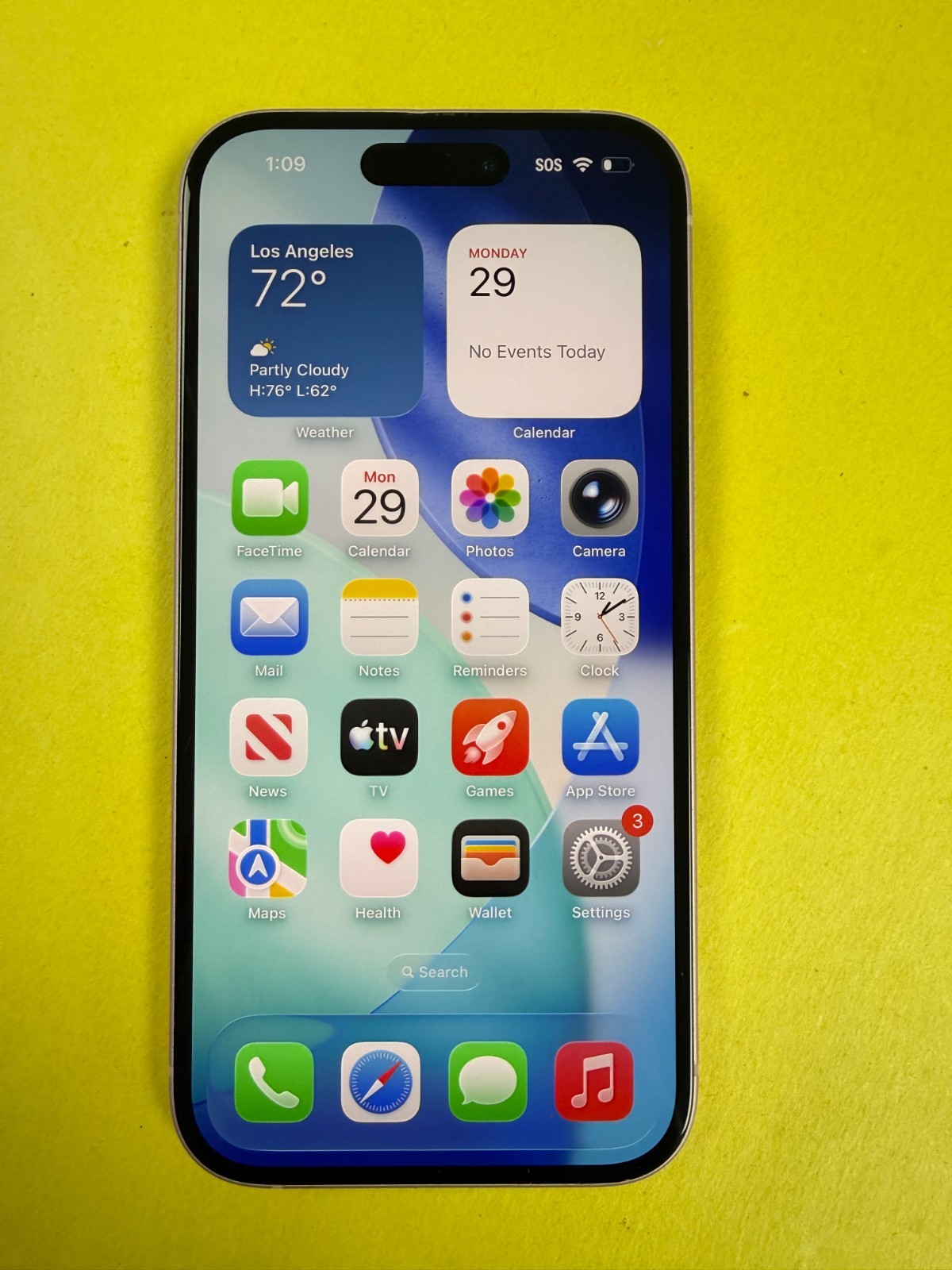 Apple iPhone 15 – 128GB – Pink – (AT&T) – Good Condition