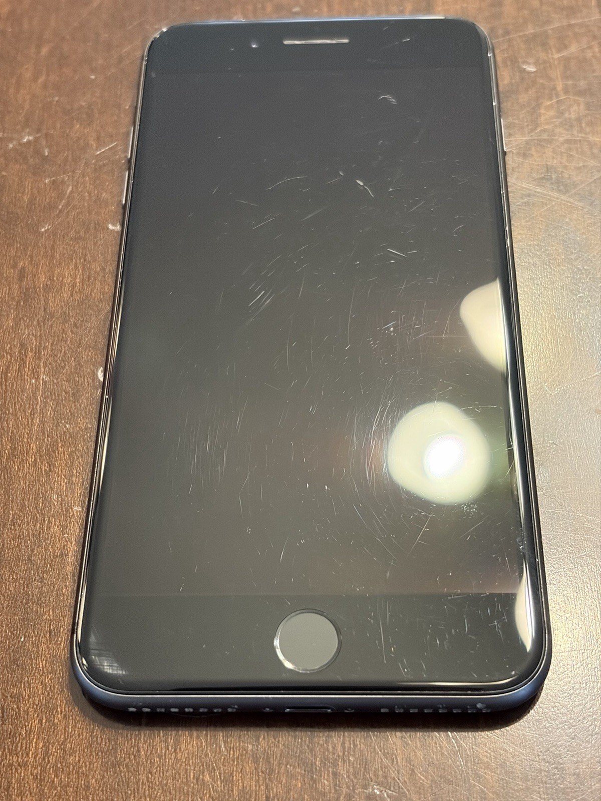 Apple iPhone 8 Plus – AT&T – Space Gray – 64GB – AS-IS See Description