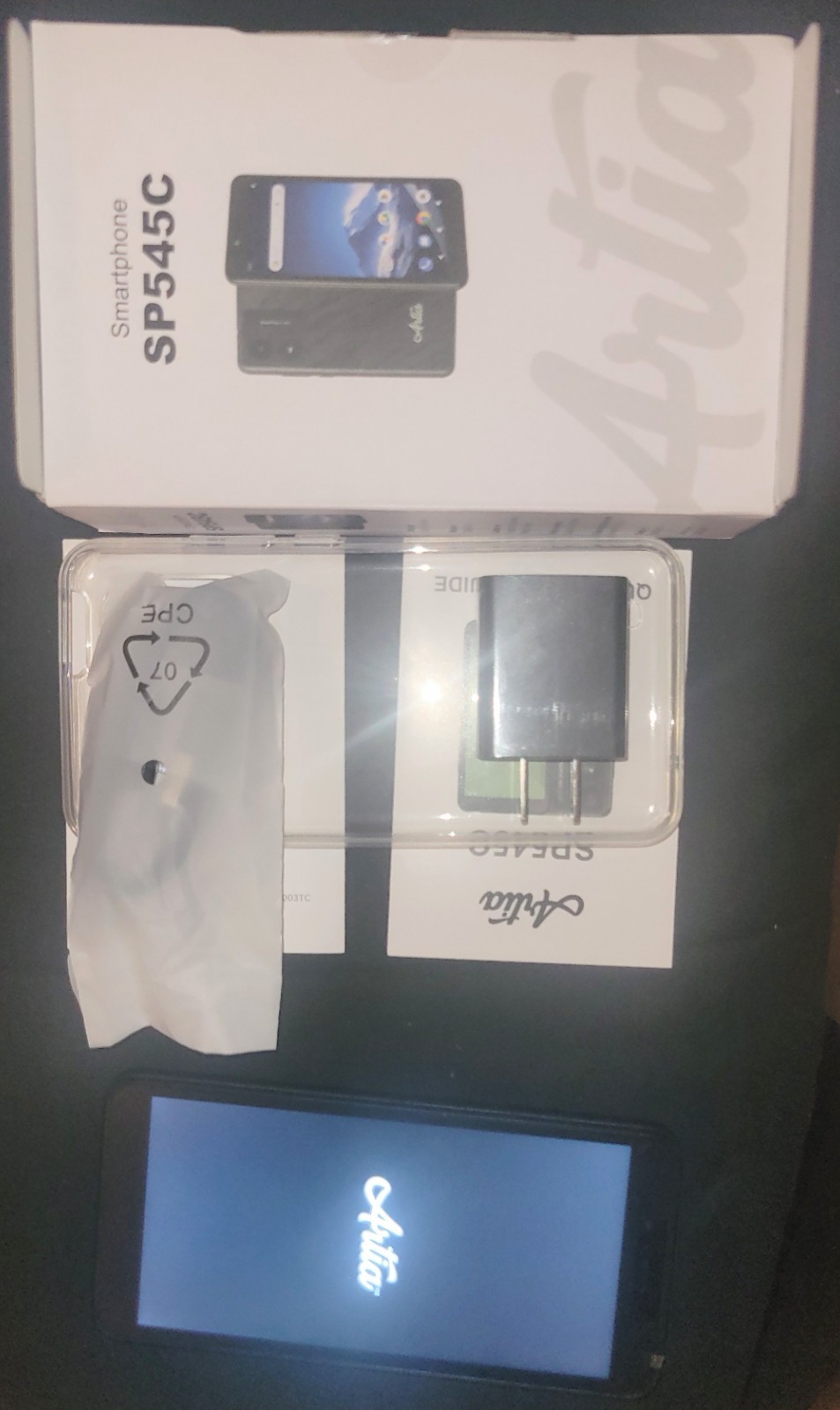 1/3 OFF NEW UNLOCKED 4G LTE SMARTPHONE & CHRGR. REG $59. ONLY $39.