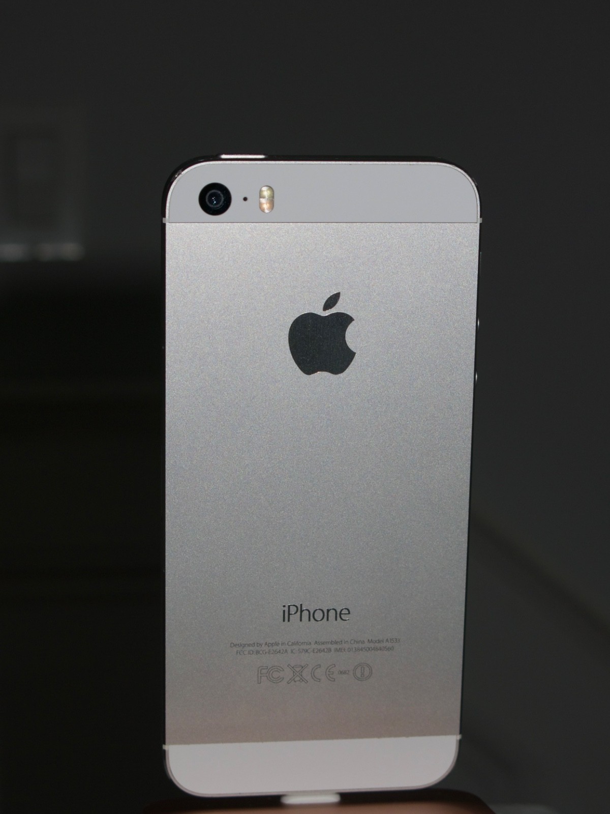 Apple iPhone 5s – 16 GB – Silver (Unlocked) RARE iOS 7.1.2