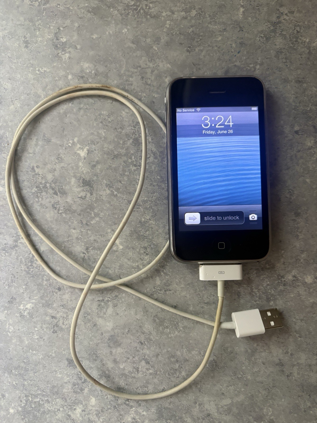Apple iPhone 3GS 8GB A1303 (GSM)