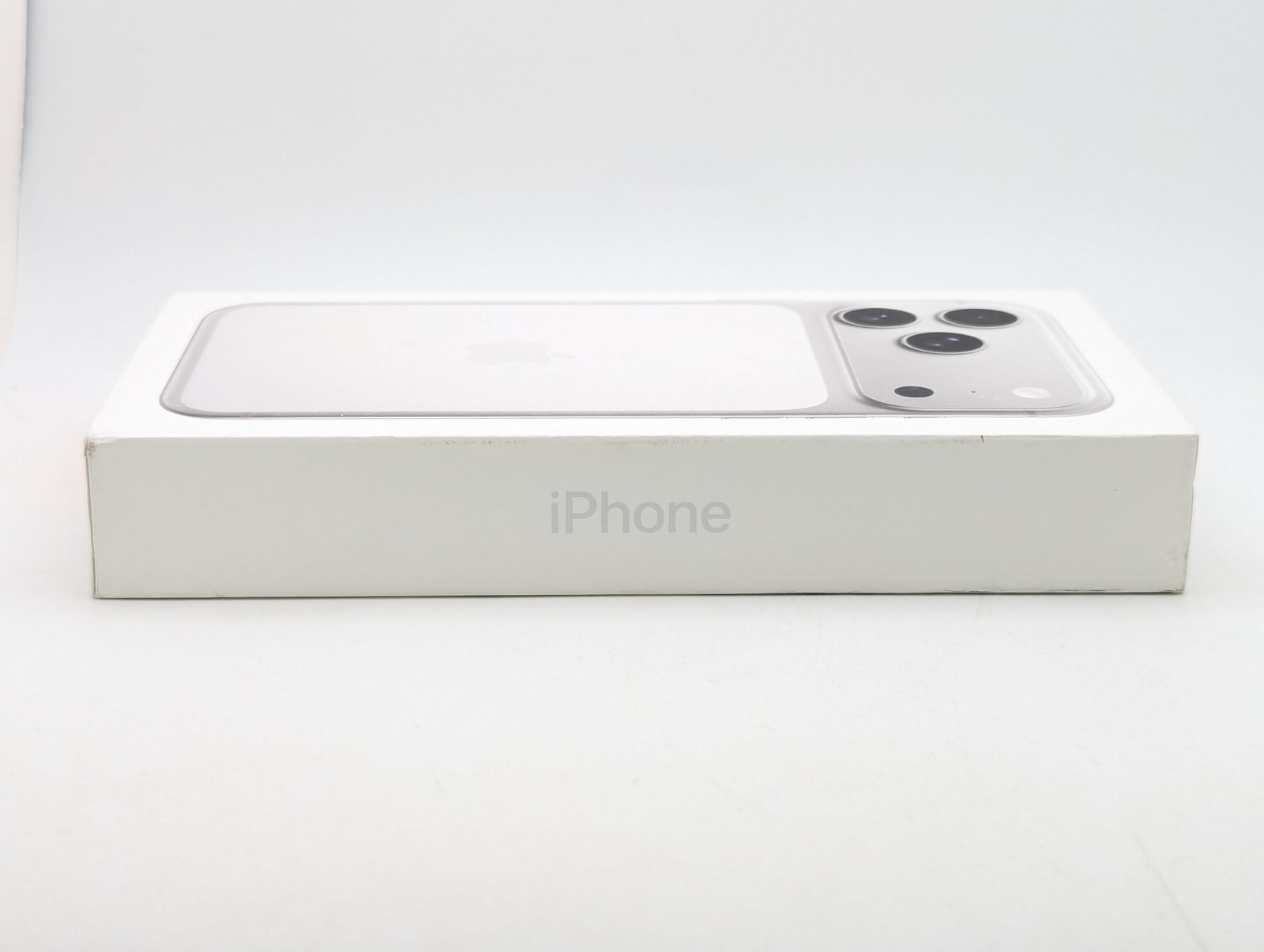 Apple iPhone 17 Pro Max A3257 256GB | Silver | US GCI (ALASKA) POLICY ONLY