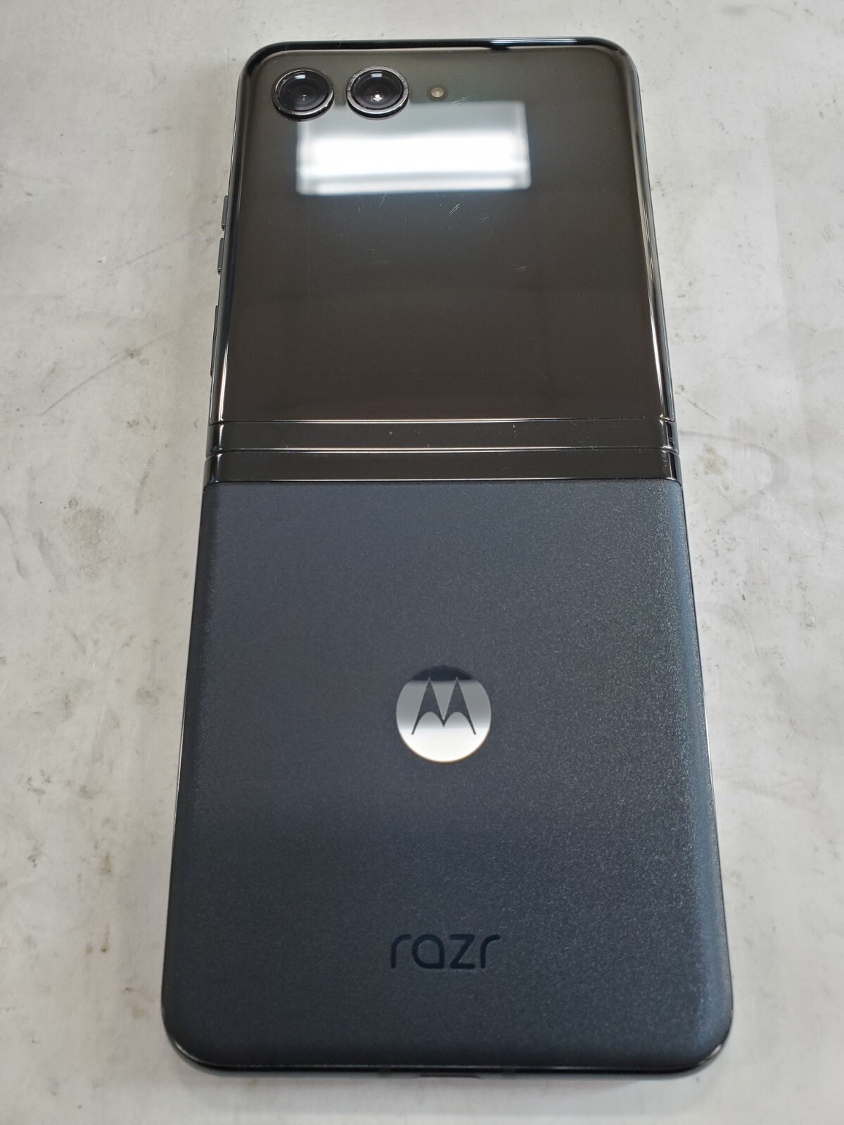 Motorola Razr Plus (2023) XT2321-3 256GB Black (Wi-Fi Only) – 3T9D
