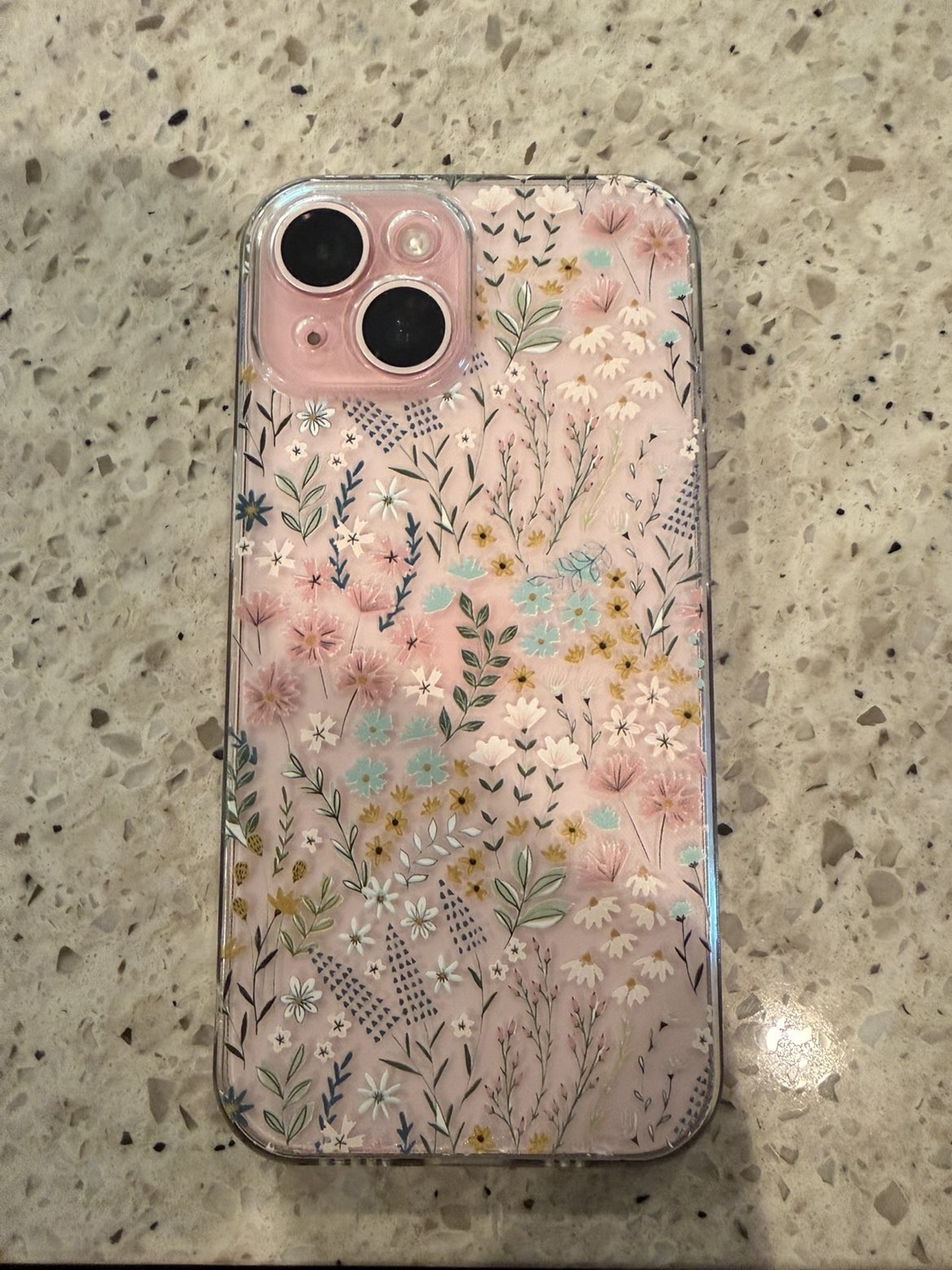 Apple iPhone Pink Dual Rear Cameras, iOS, Wi-Fi, Bluetooth