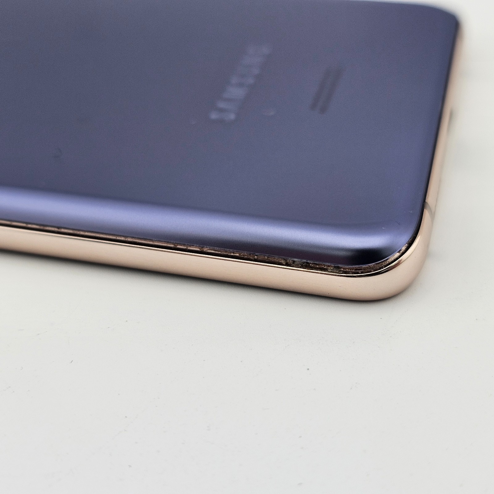 Samsung S21+ Plus (5G) SM-G996U- Unlocked 128GB Violet – HEAVY SCREEN BURN