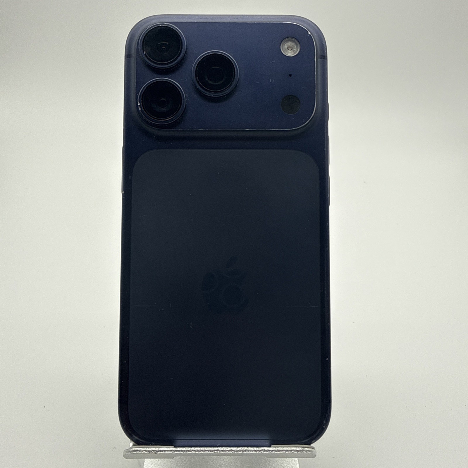 Apple iPhone 17 Pro – 256 GB – Deep Blue (Metro) 97% – FOR PARTS ONLY AS IS