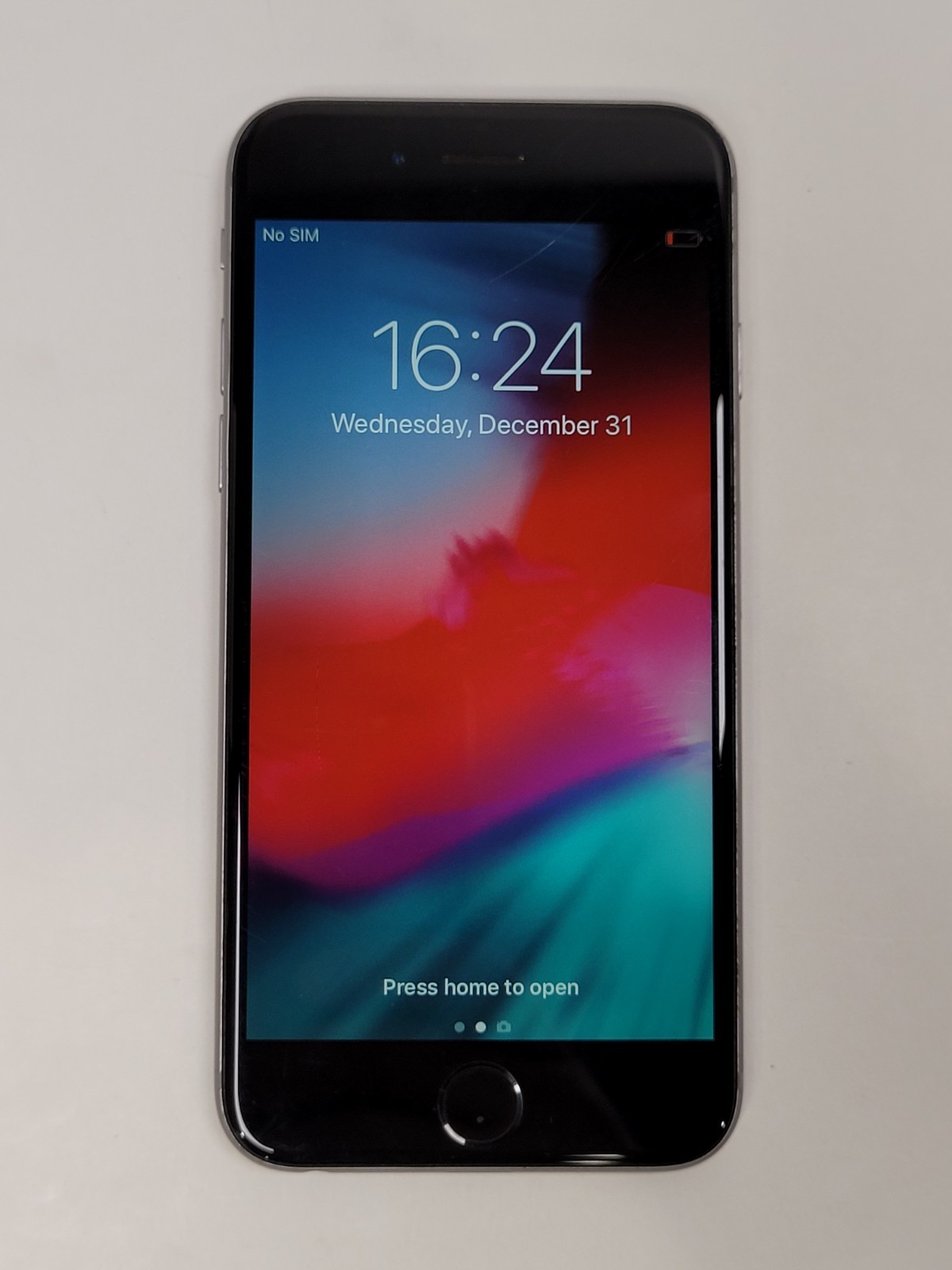 Apple iPhone 6 – 16GB – Grey- Unlocked – MG4N2 LL/A – iPhone7,2 (A1549)