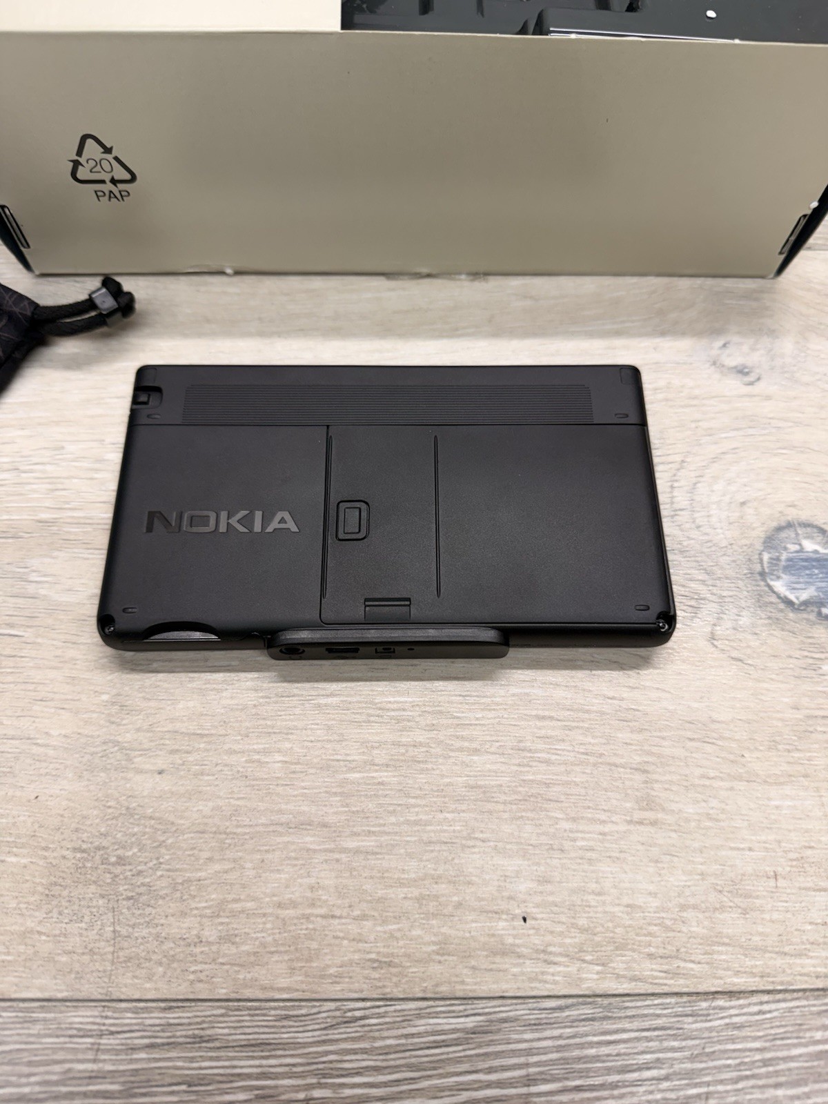 Nokia 770 In Box Rare Internet Tablet 2005 W/New Battery! Excellent Cond.
