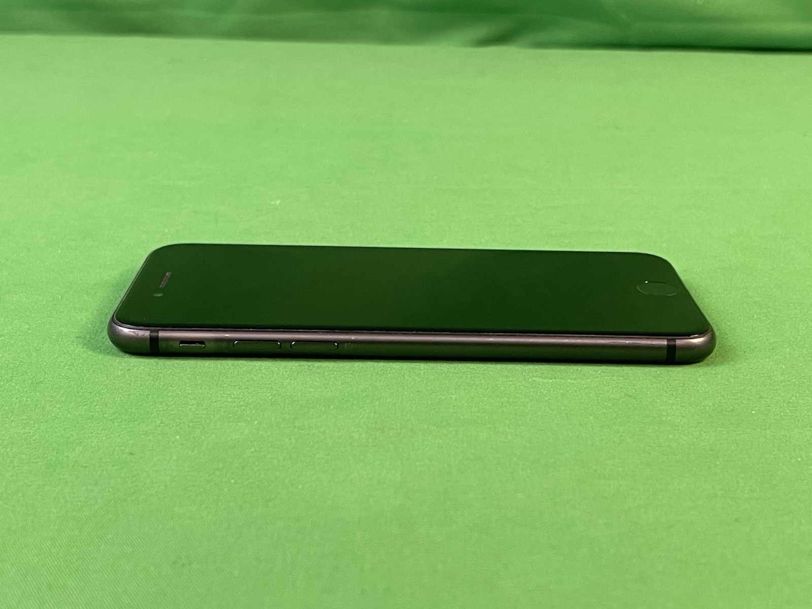 Apple iPhone 8 256GB (AT&T Only) Space Gray A1905 | 85% Battery Health