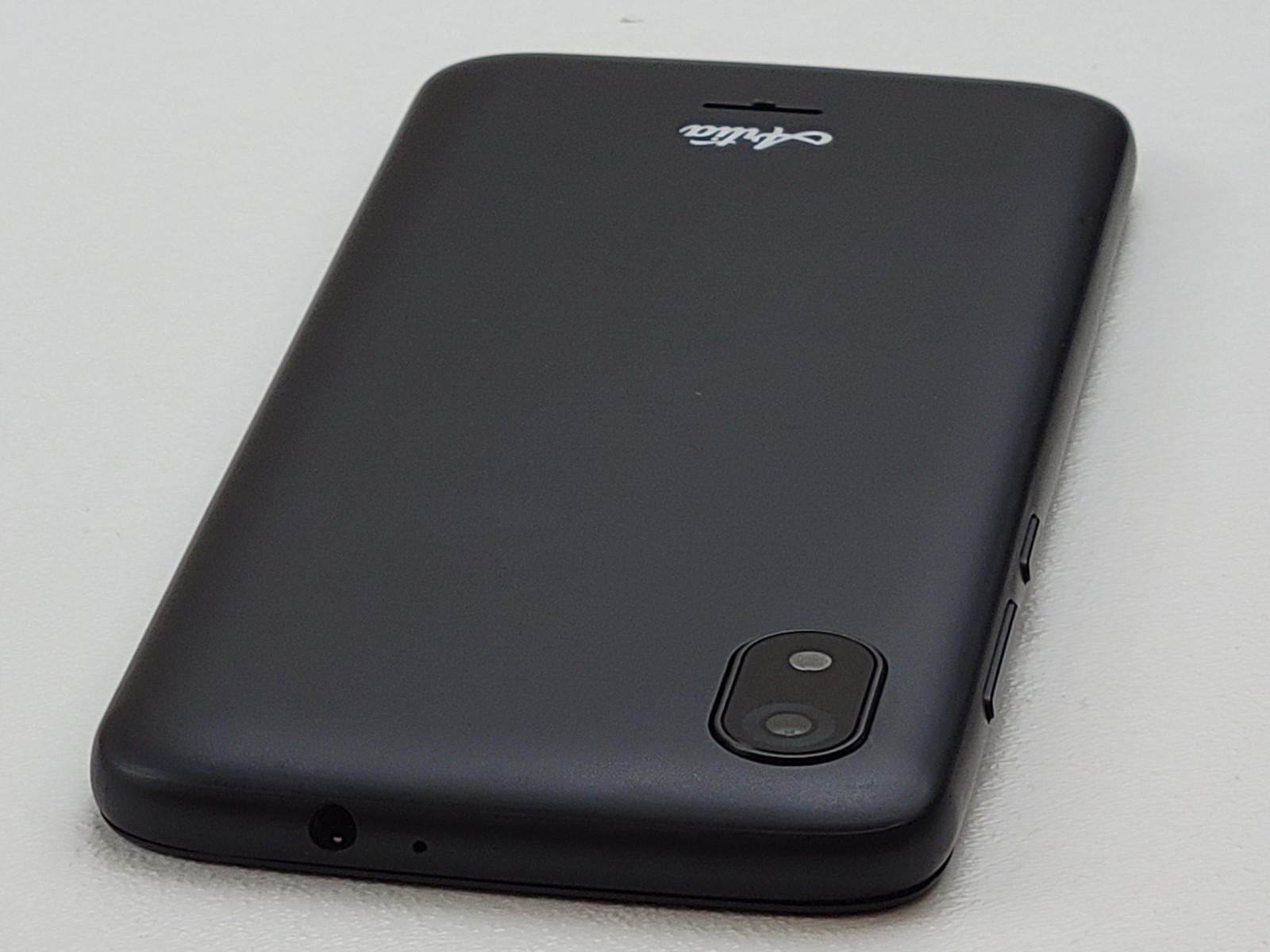 (USED) ANS Artia P600 – 32GB – Black (CARRIER UNKNOWN) Budget Android Smartphone